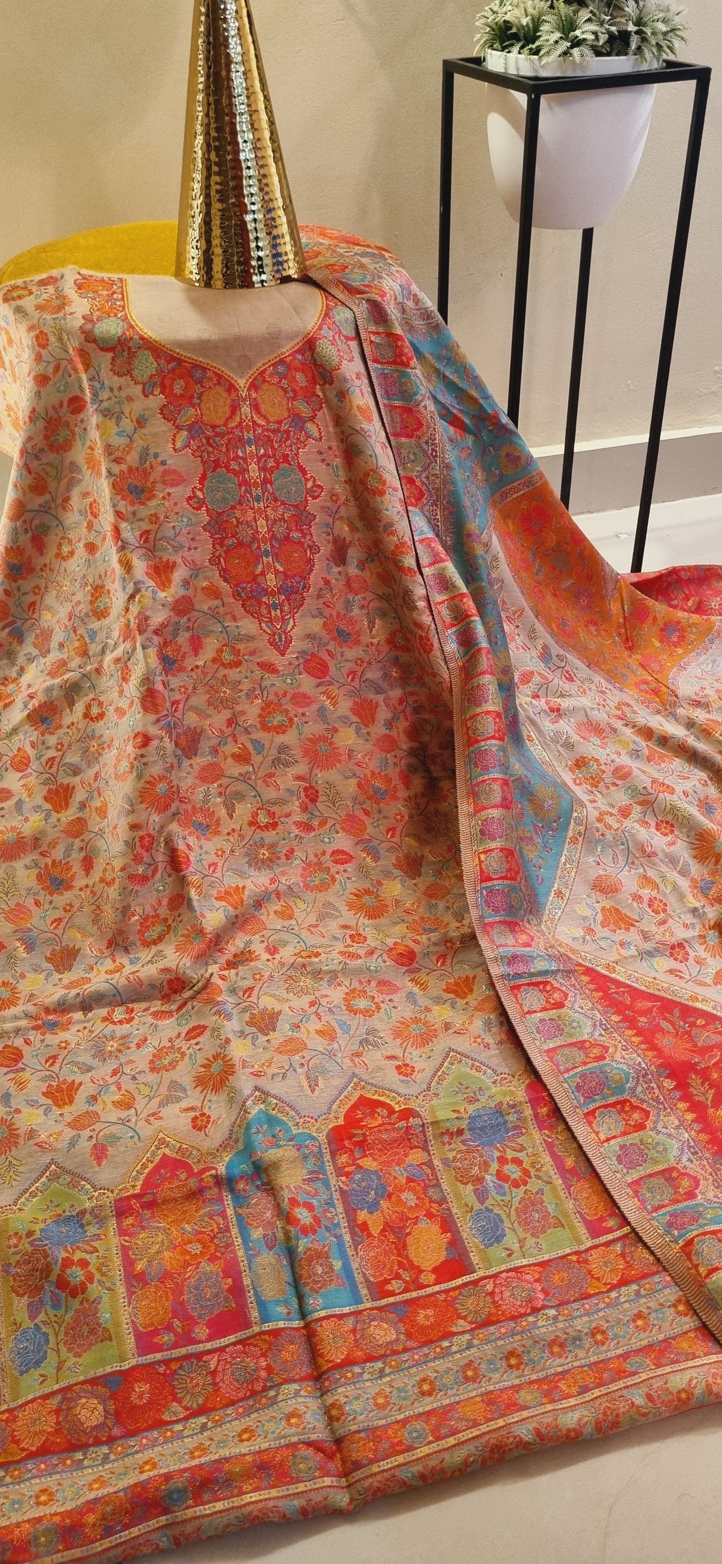 Silk kaani suit