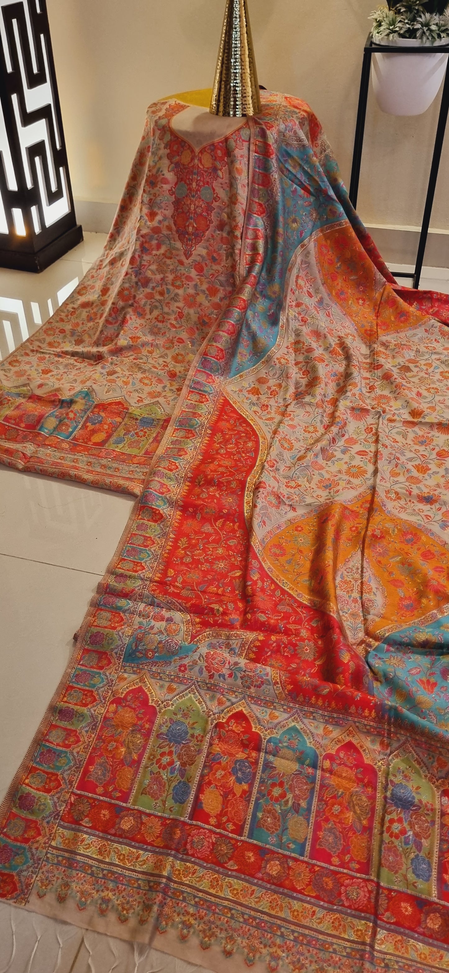 Silk kaani suit