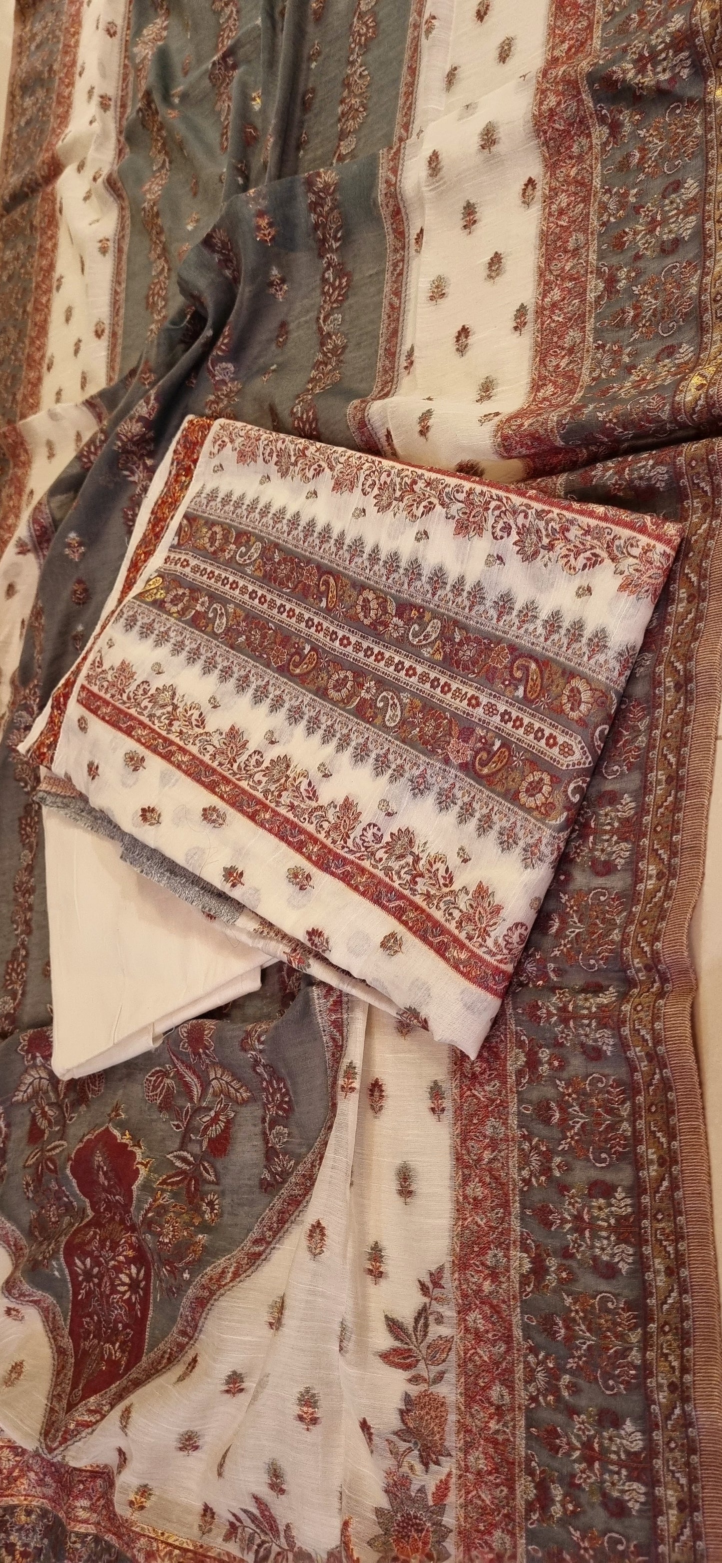 Silk kaani suit
