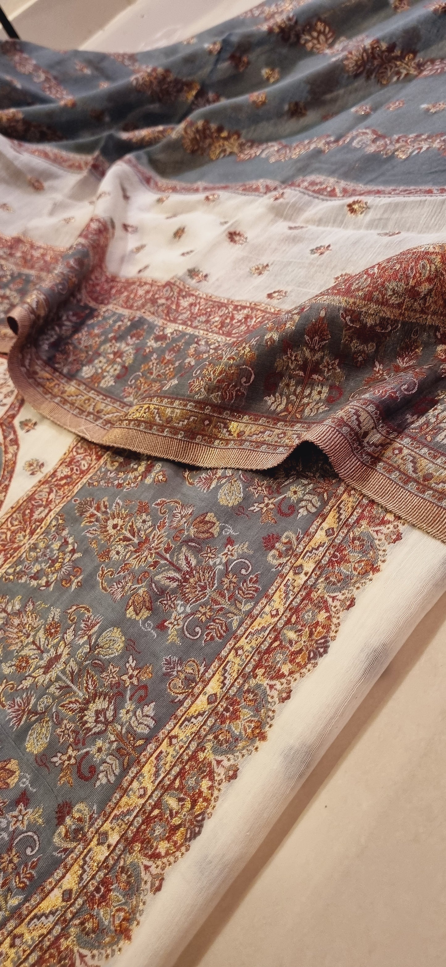 Silk kaani suit