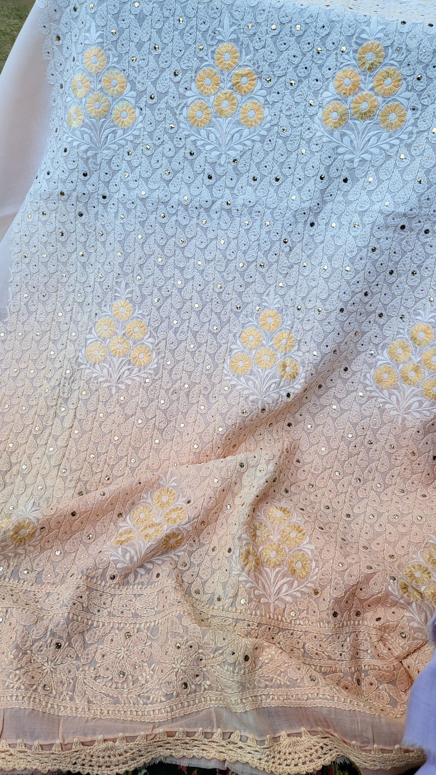 Chikankari shirt: Mukaish work