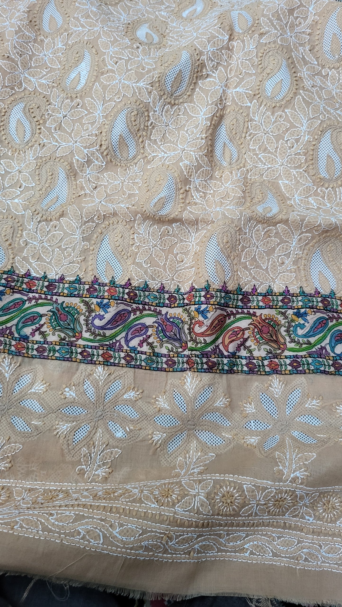 Chikankari shirt: lawn