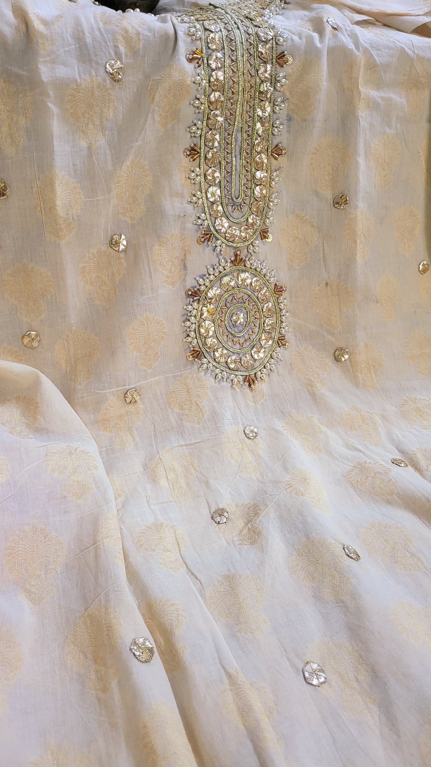 Pearl work : shirt