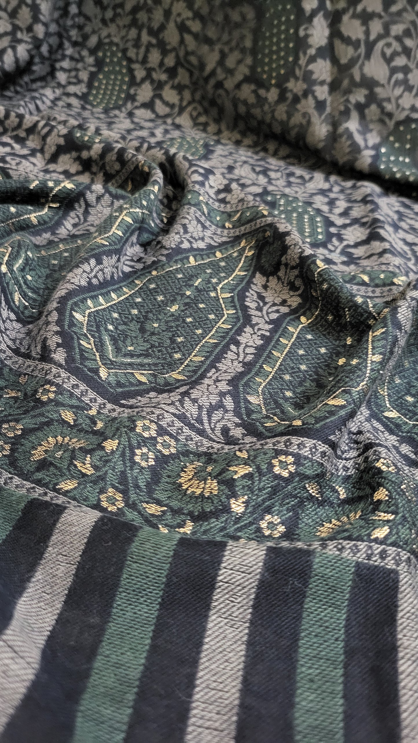 Moonlight kaani : shawl