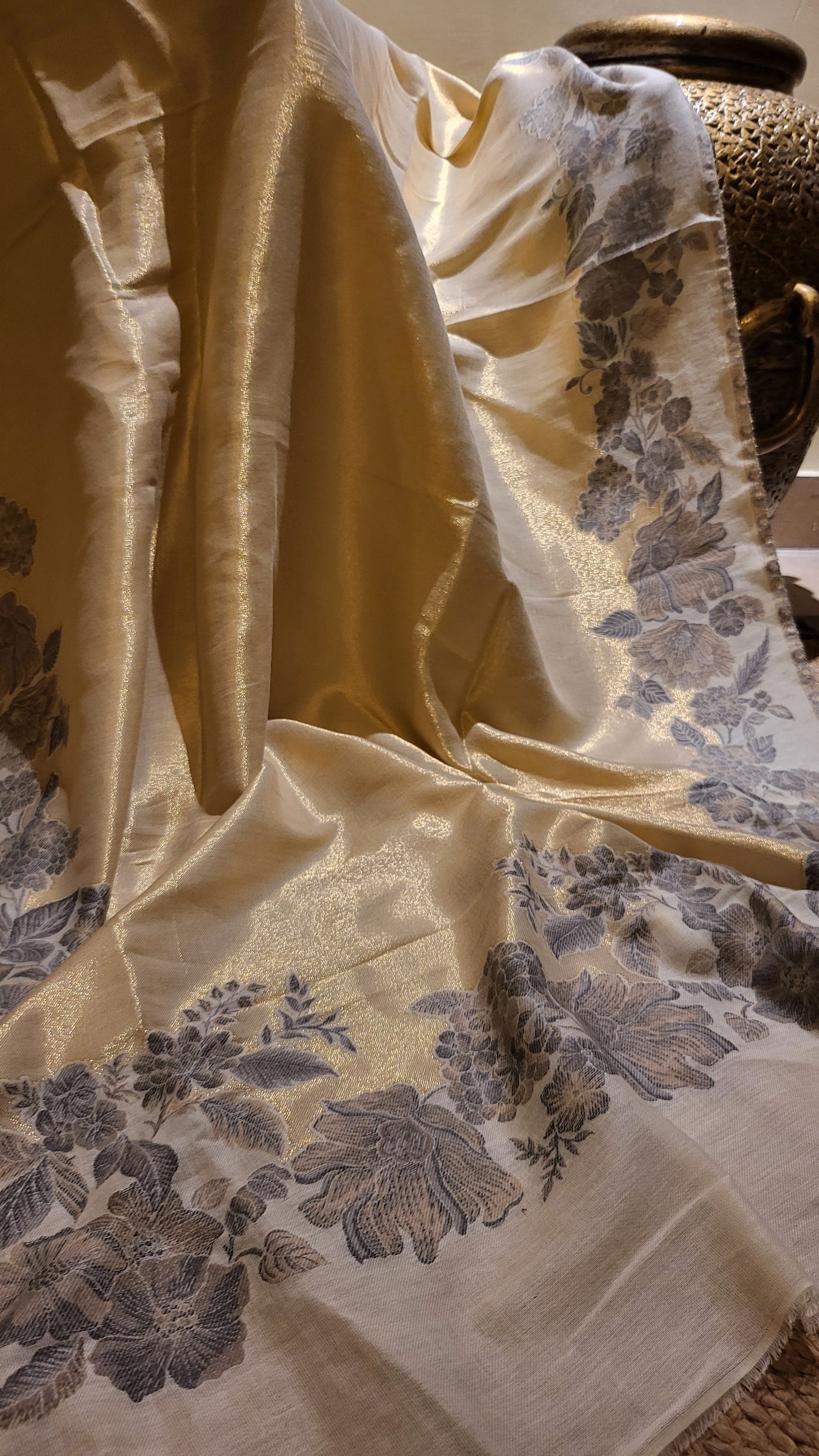 Moonlight kaani : shawl