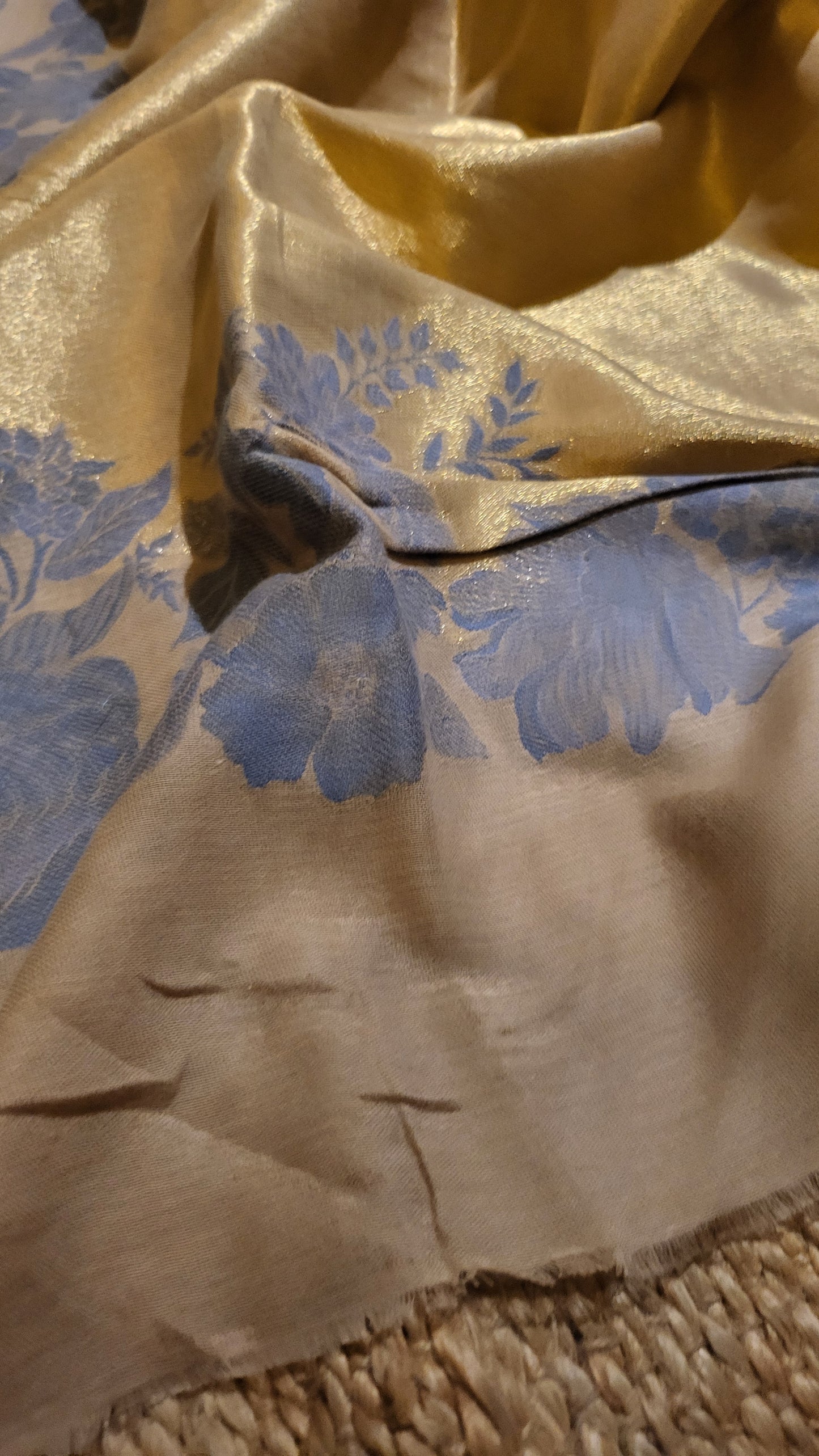 Moonlight kaani : shawl