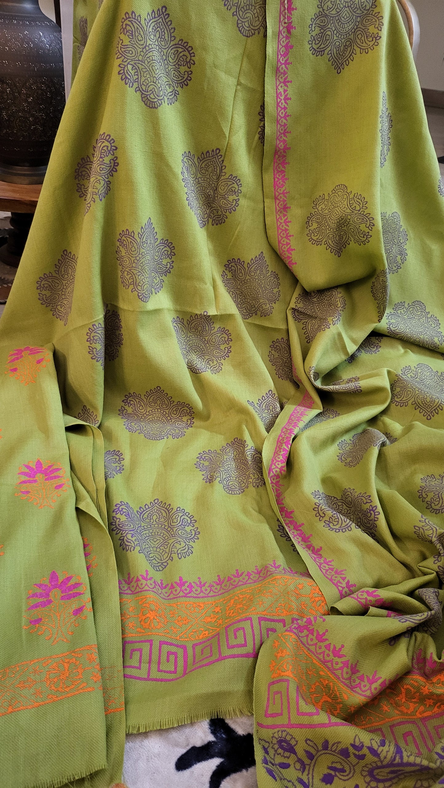 Pashmina suit : Block printed