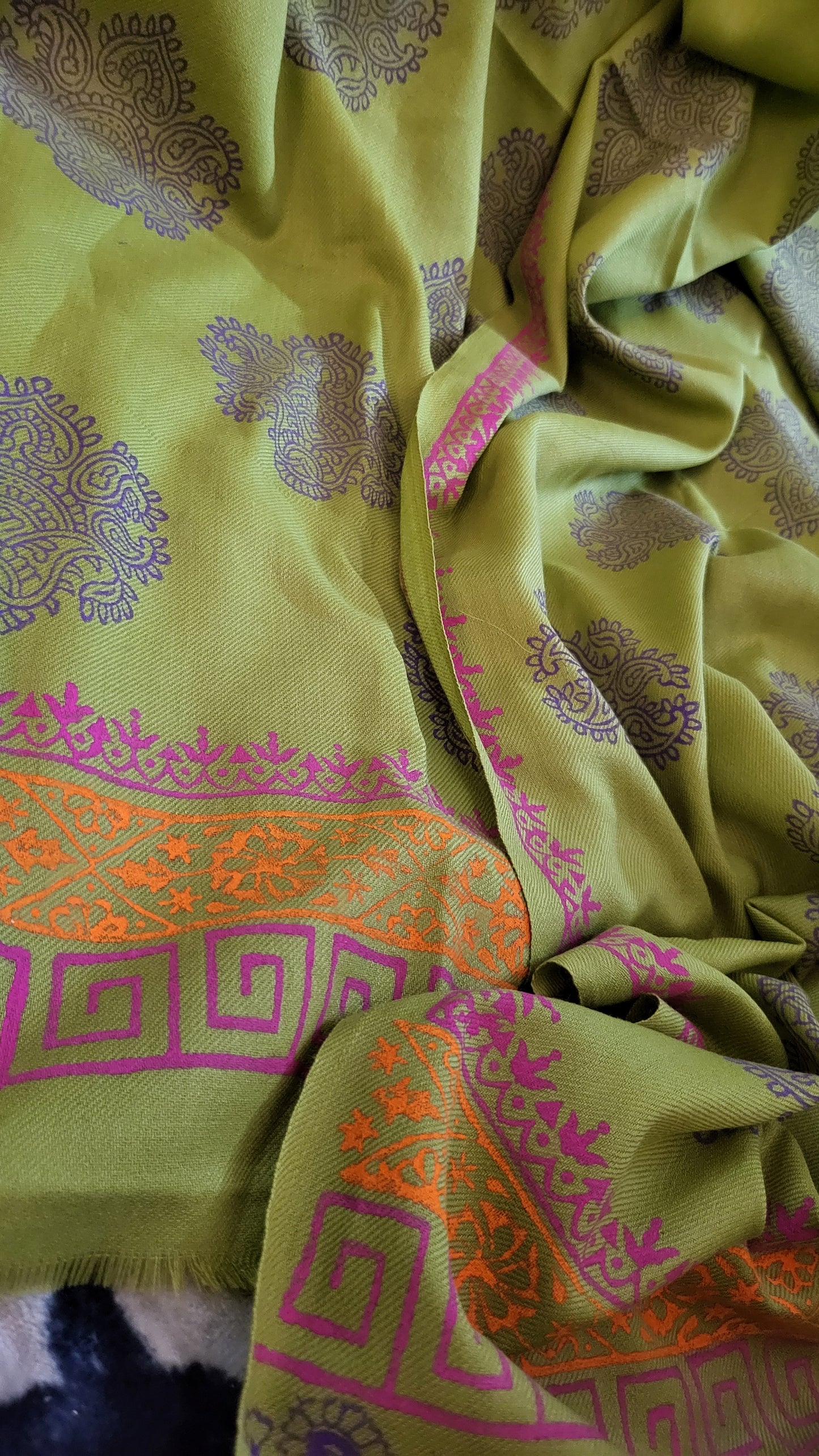 Pashmina suit : Block printed