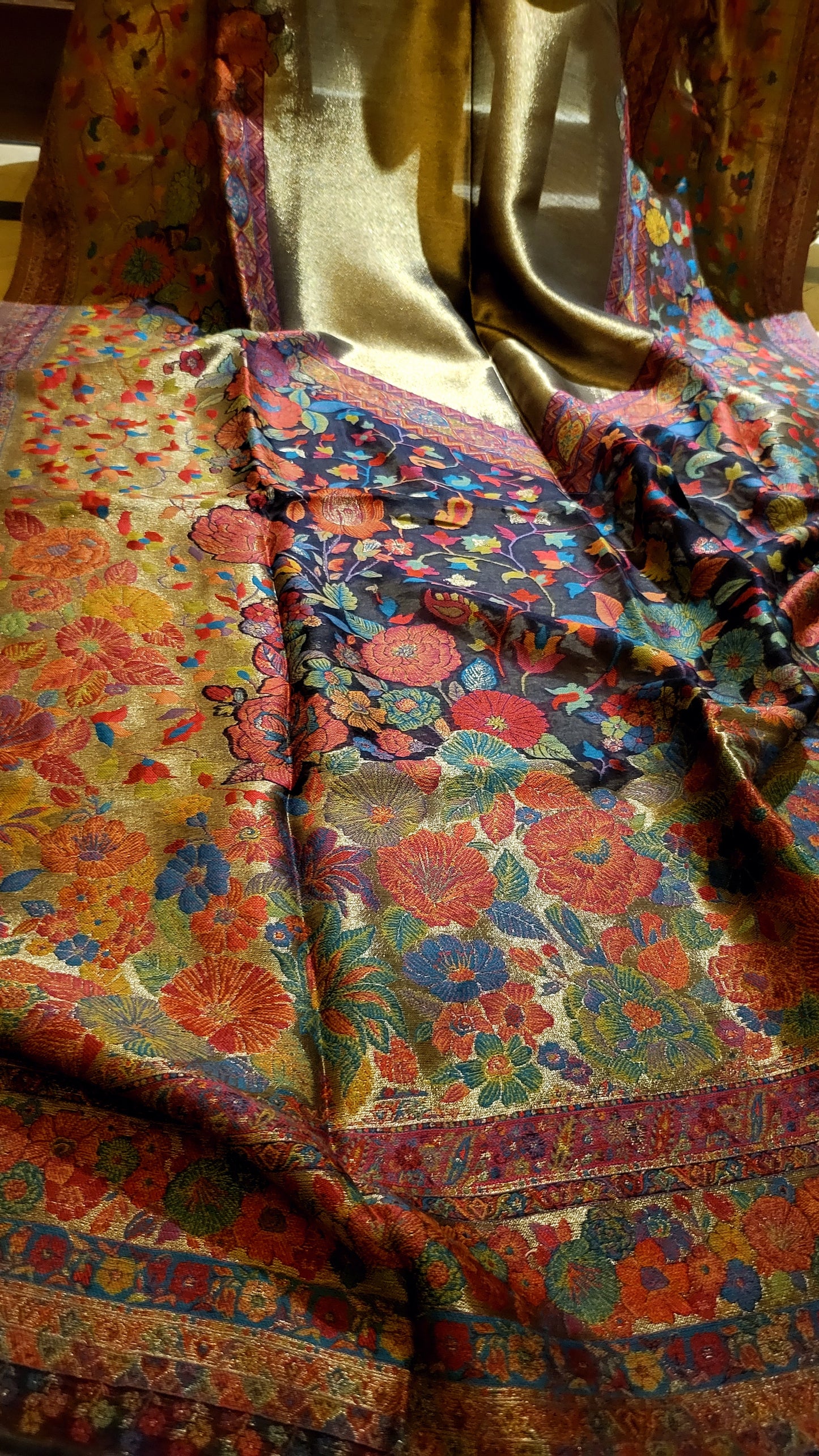Moonlight kaani : Pashmina shawl