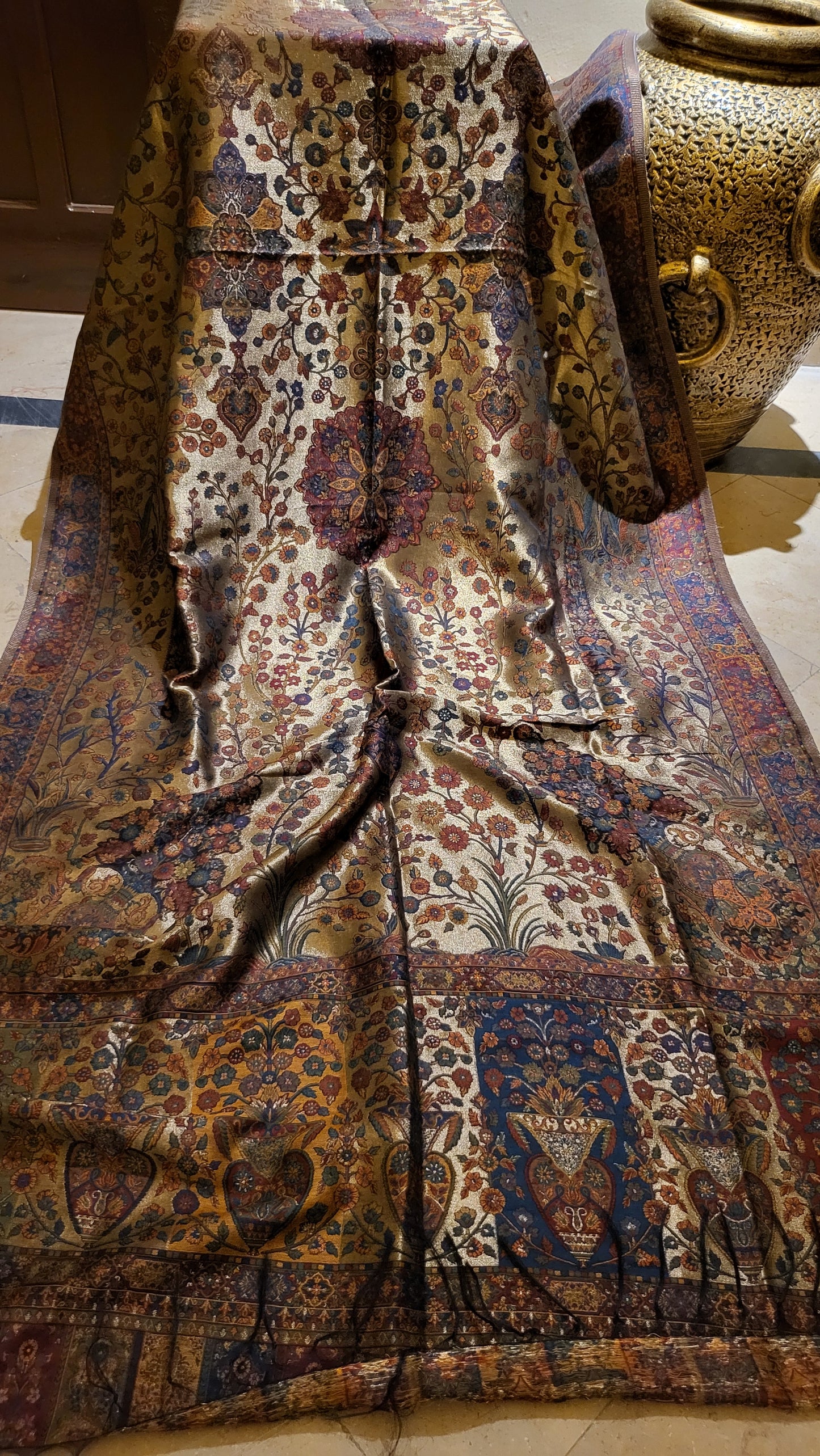 Moonlight kaani : Pashmina shawl