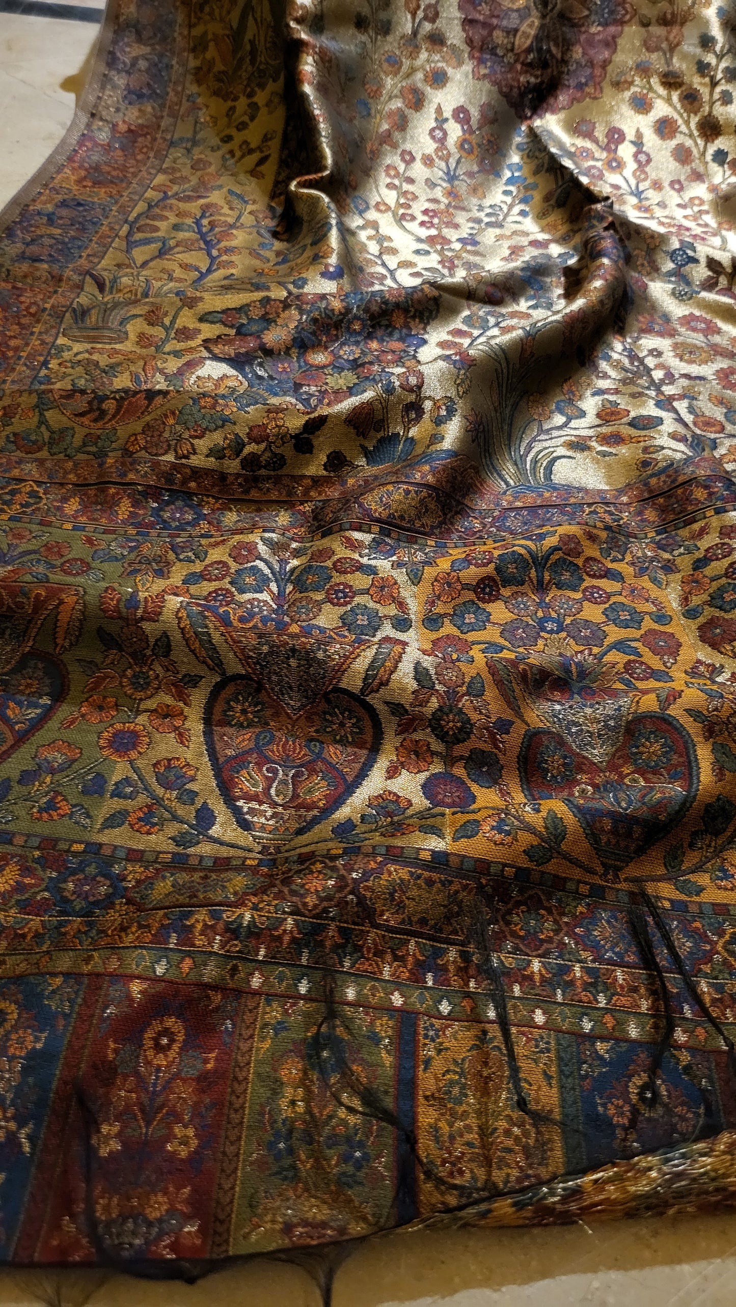 Moonlight kaani : Pashmina shawl
