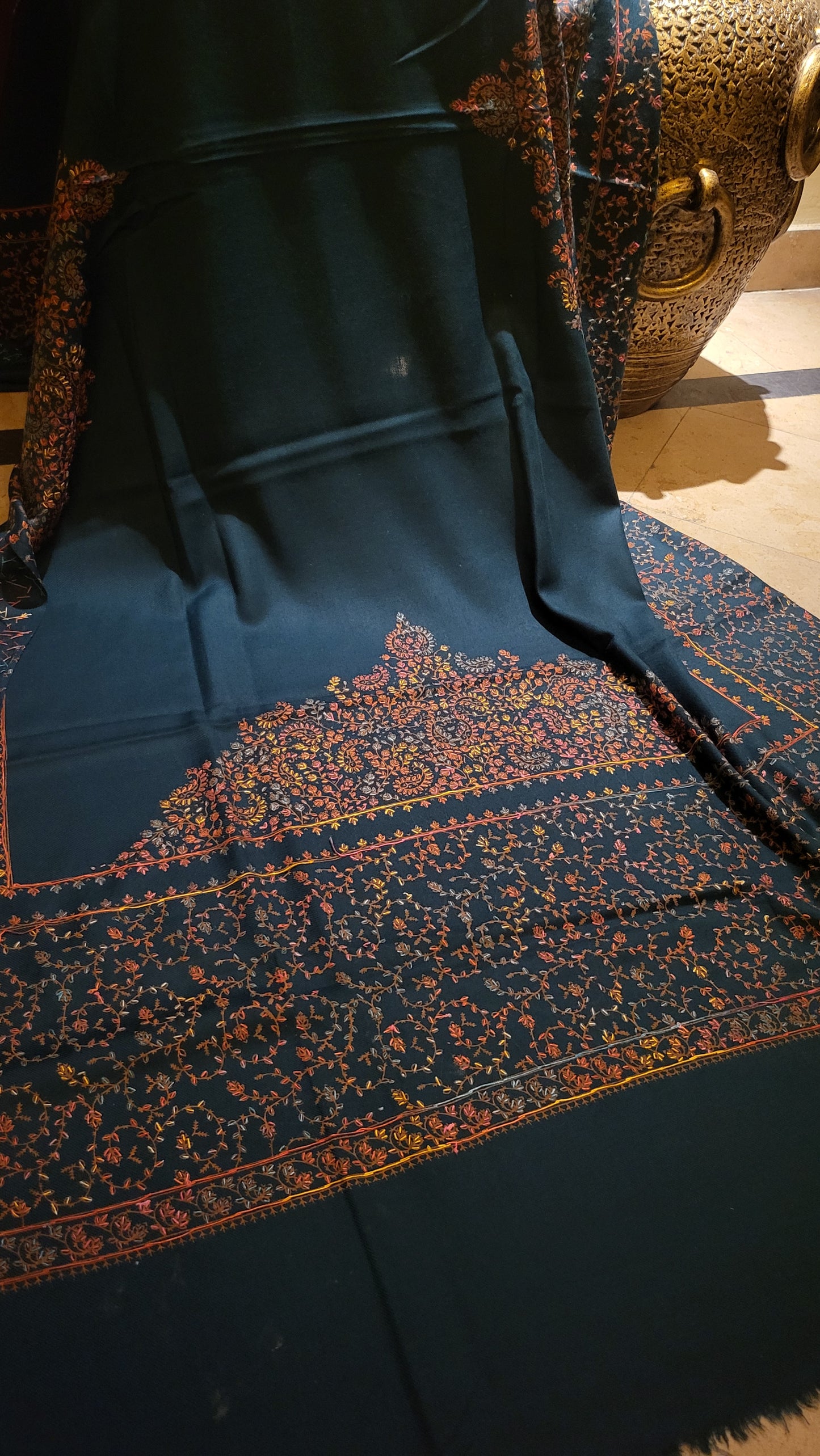 Teal : Hand embroidered shawl