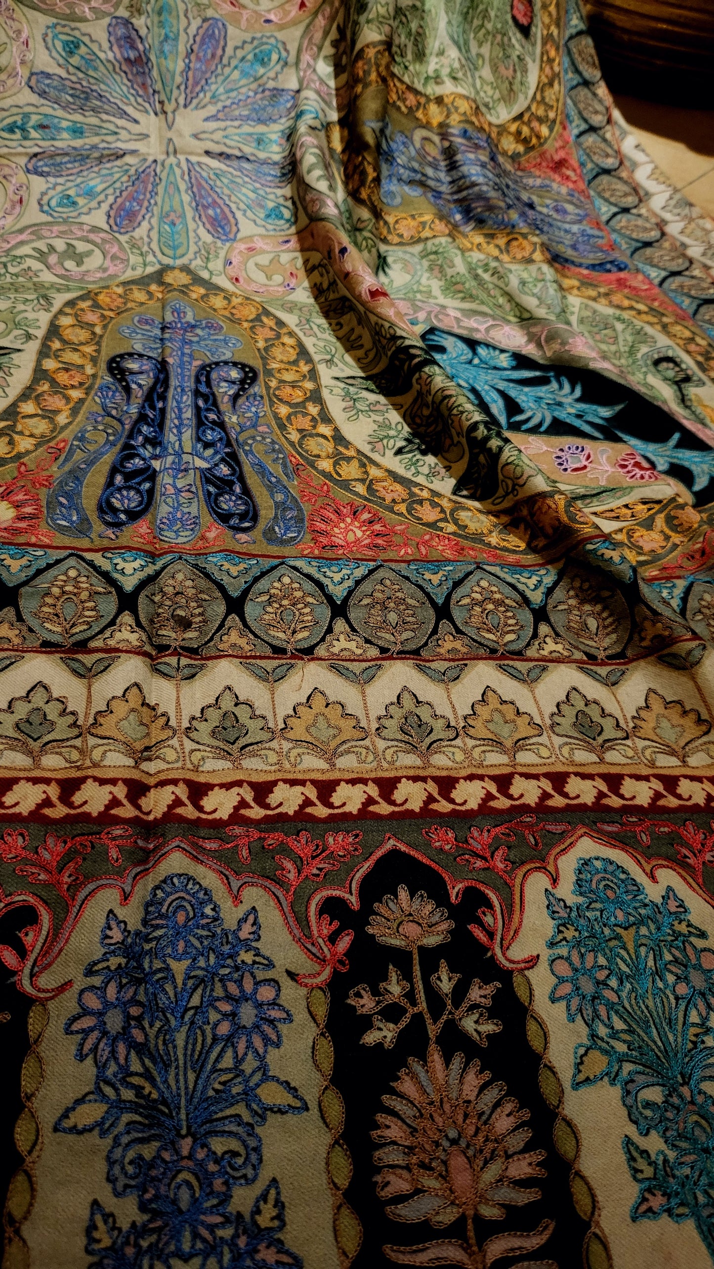 Reelkaar shawl : kalamkari pashmina