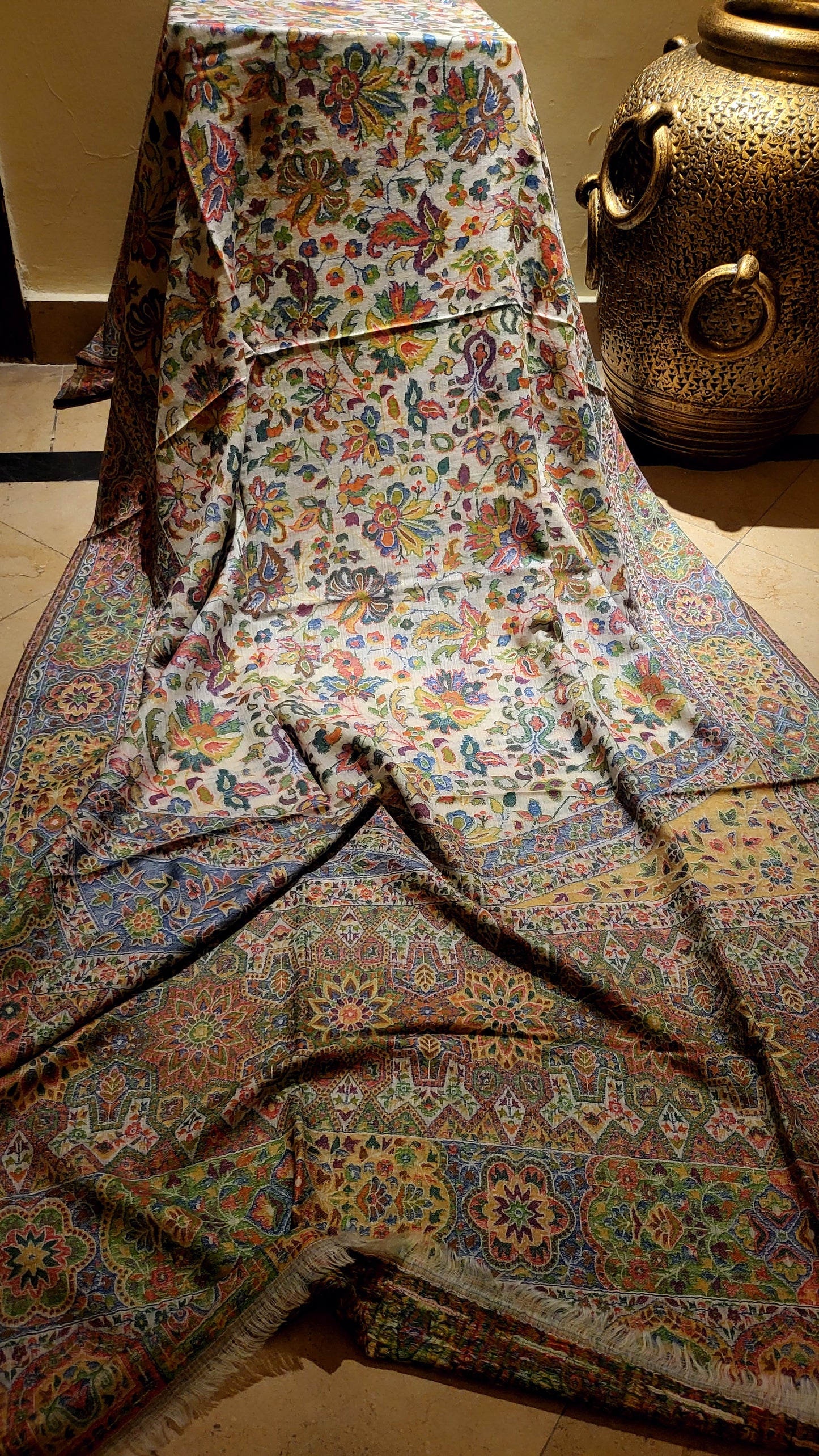 Basic beige : persian kanni shawl