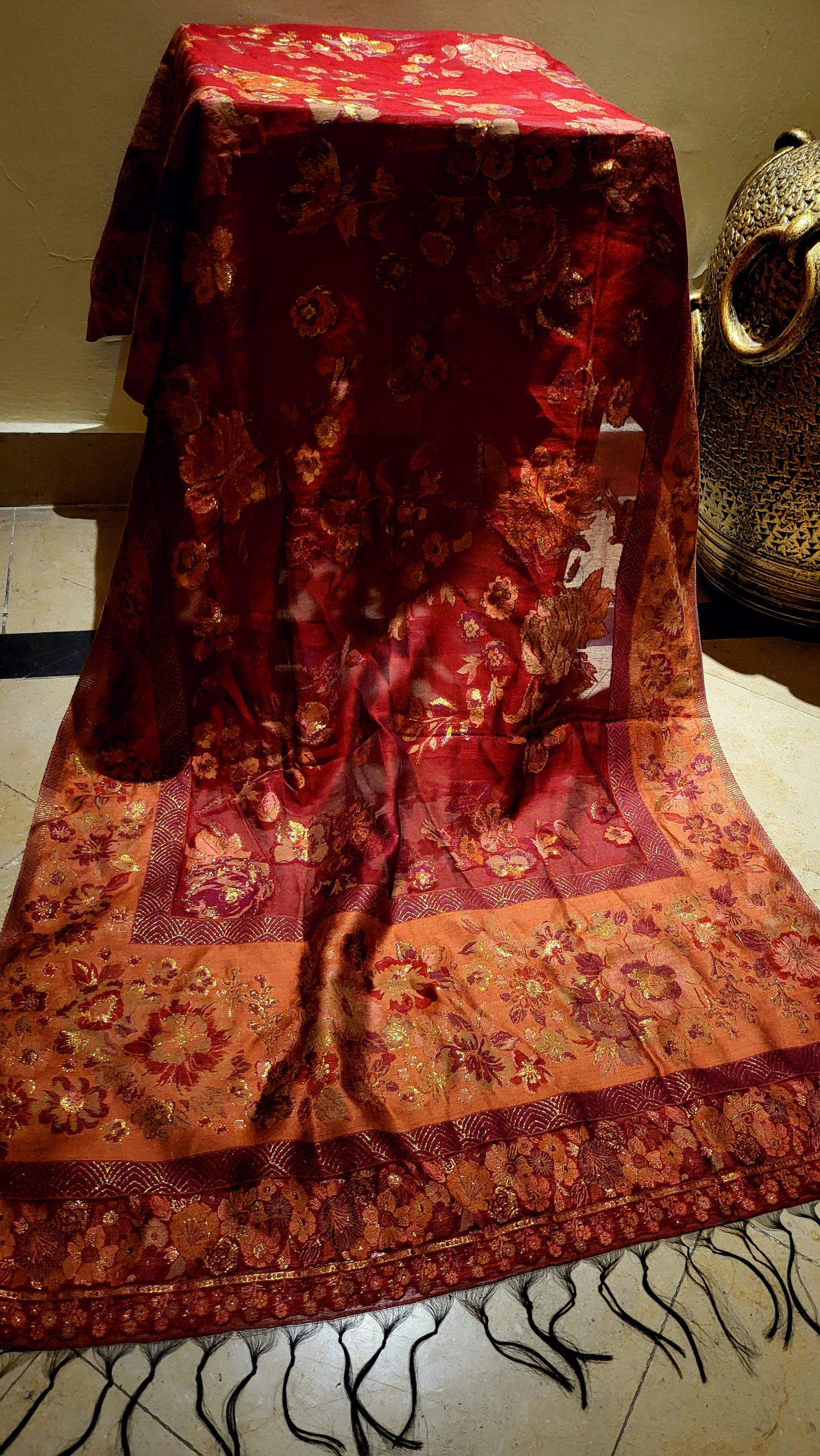 Maroon : Mini silk kanni shawl