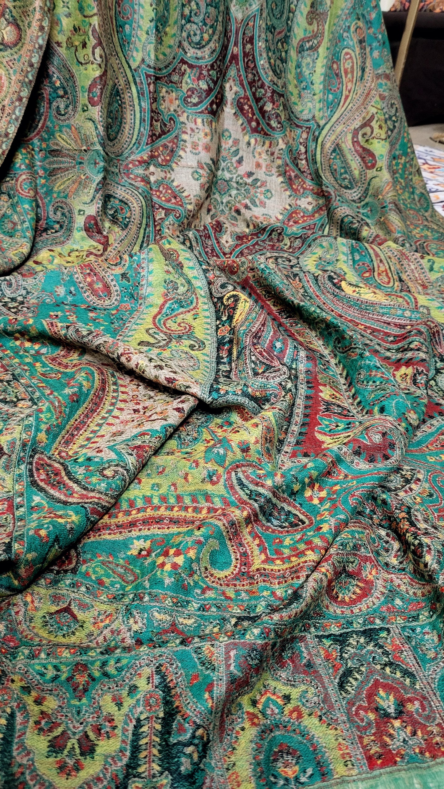 Reversible persian kaani : shawl