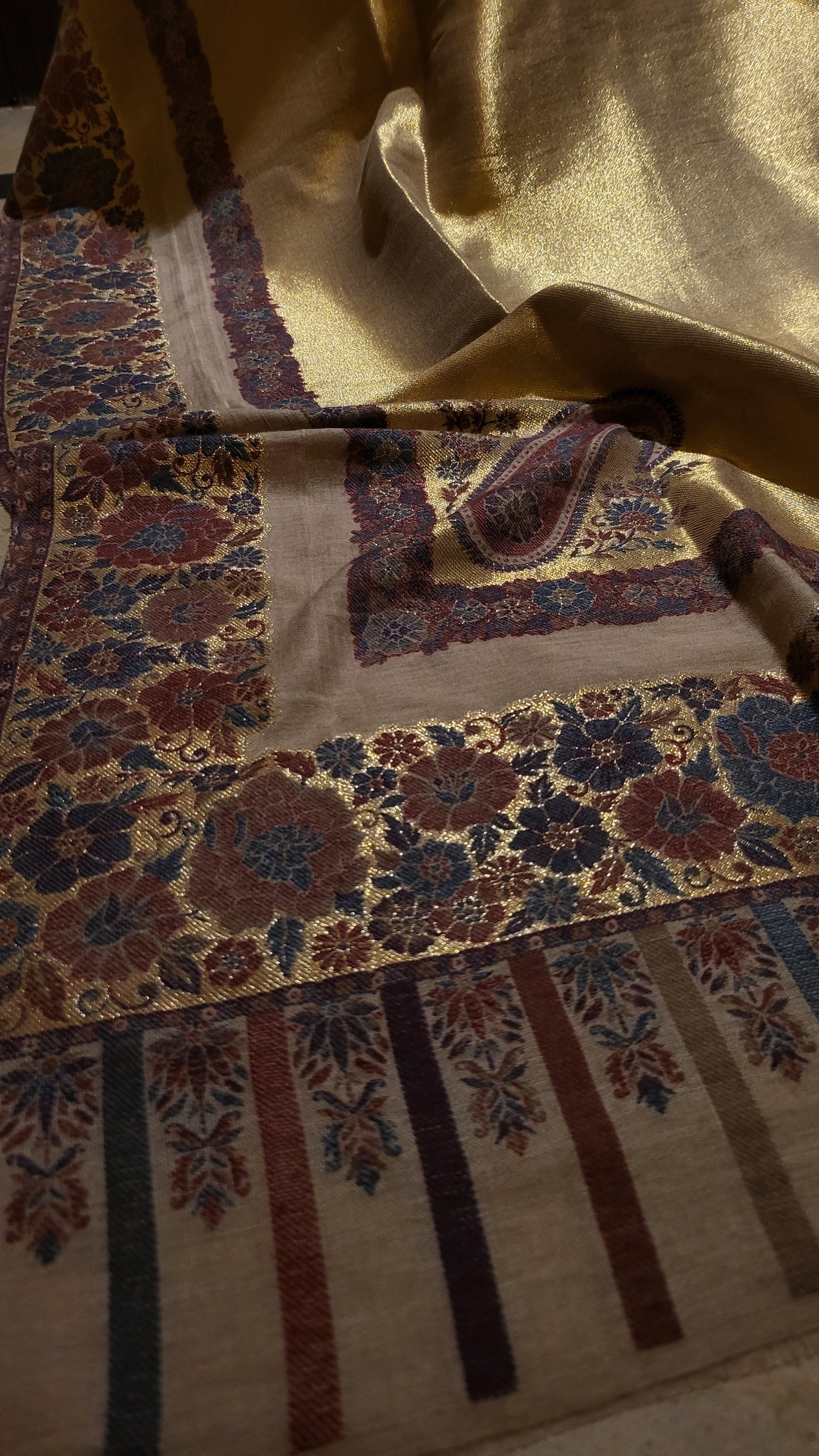 Piyare shawl : 3d kaani moonlight