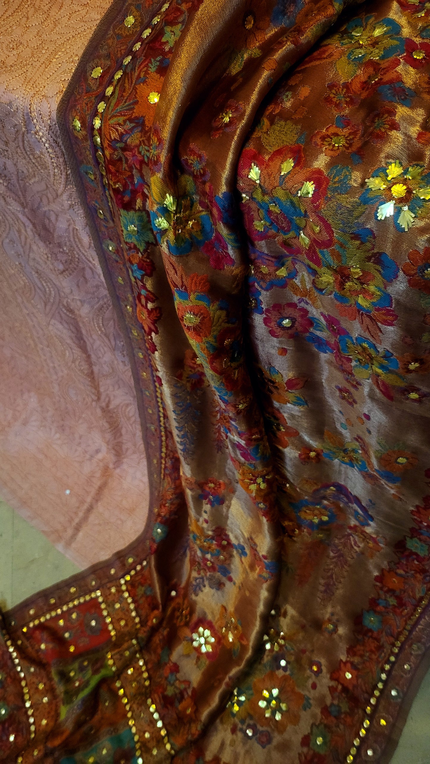 Silk kamdani Dupata