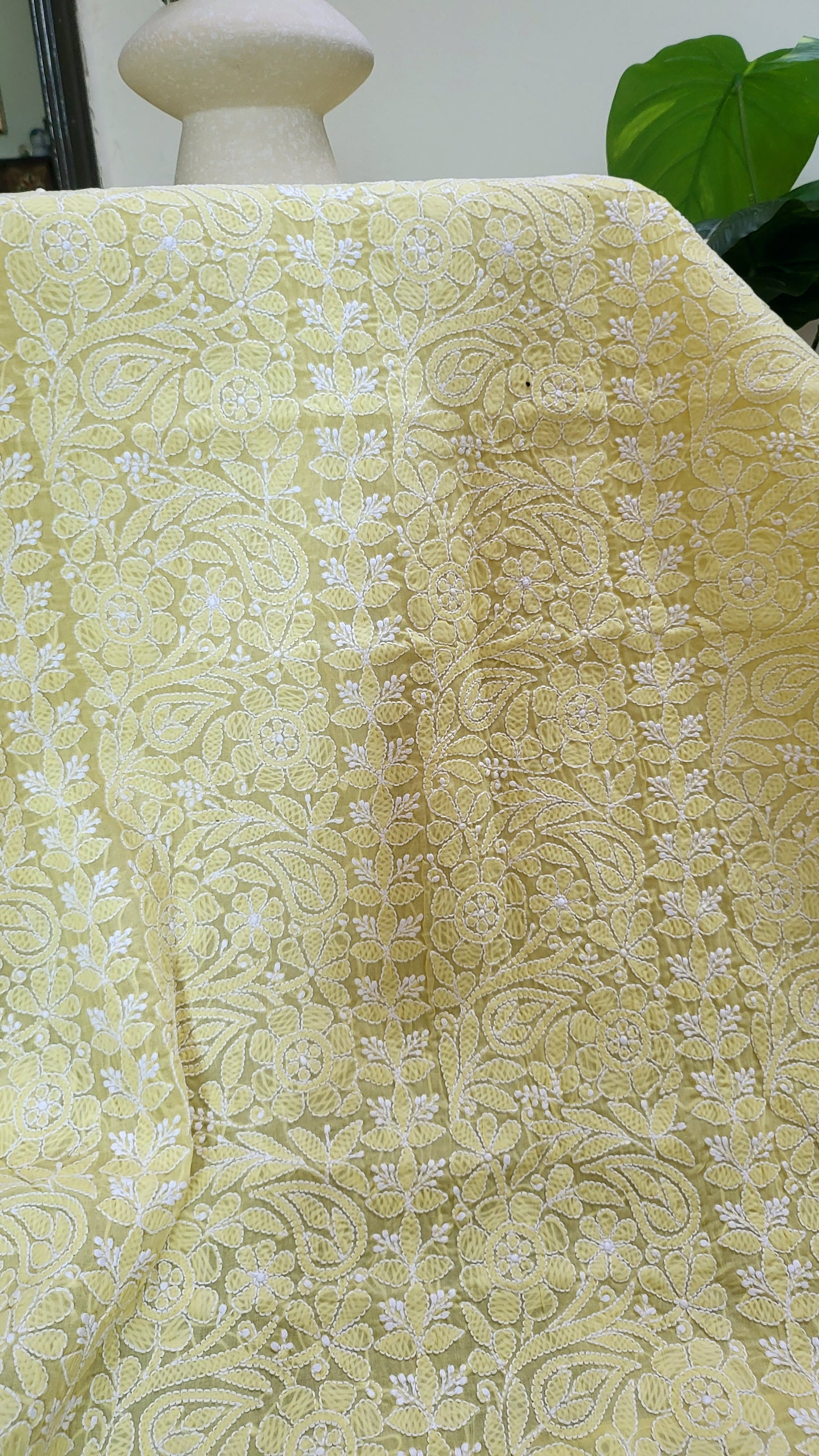 Basic chikankari : Yellow