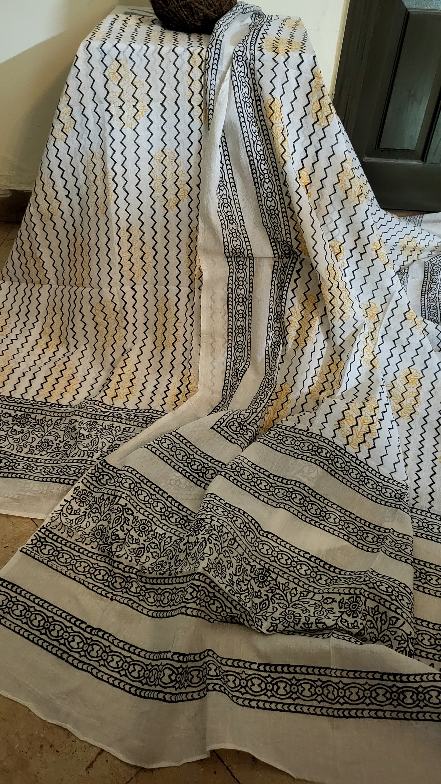 Block printed : suit