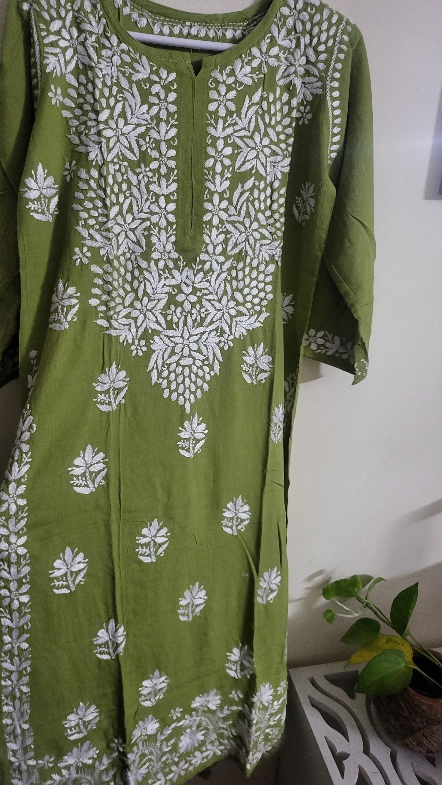 Chikankari shirt : Arabic lawn