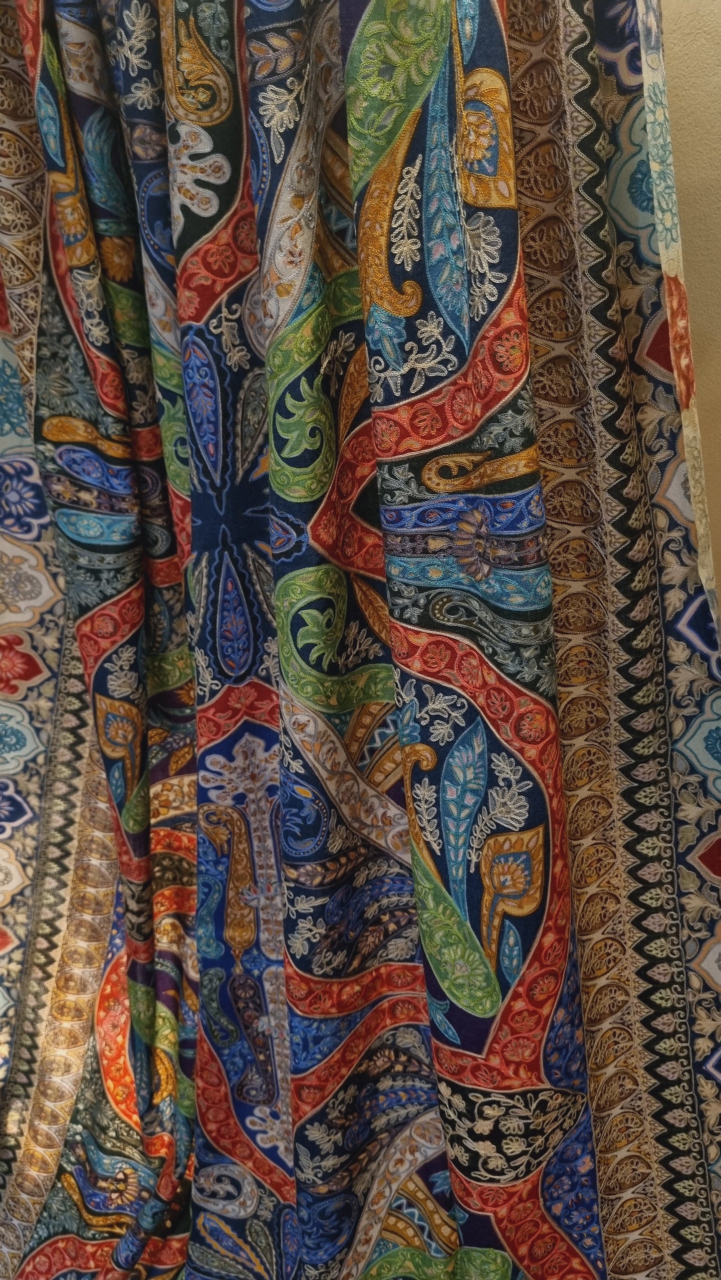 Reelkar pashmina shawl