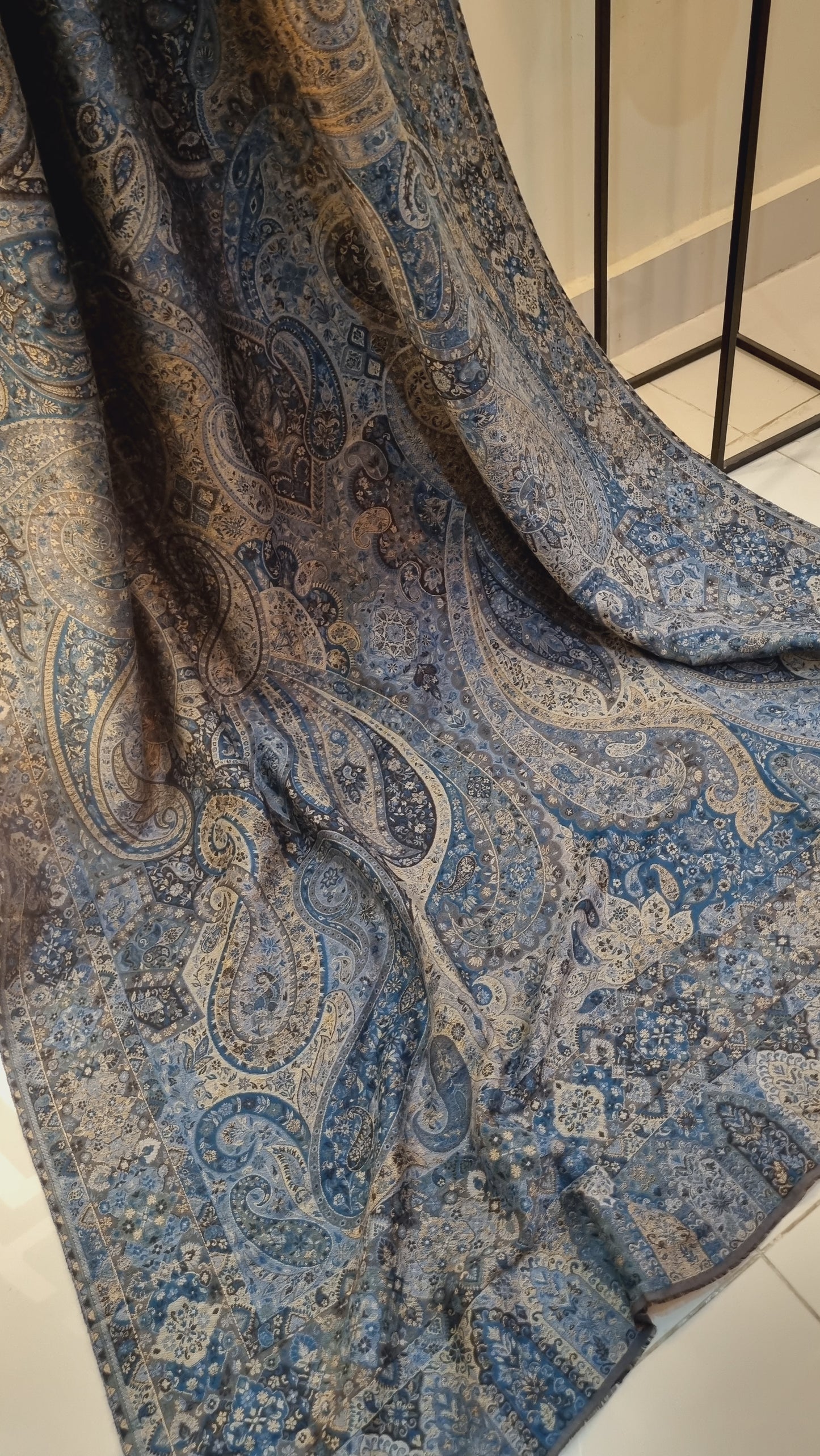 Shahjahani kaani pashmina