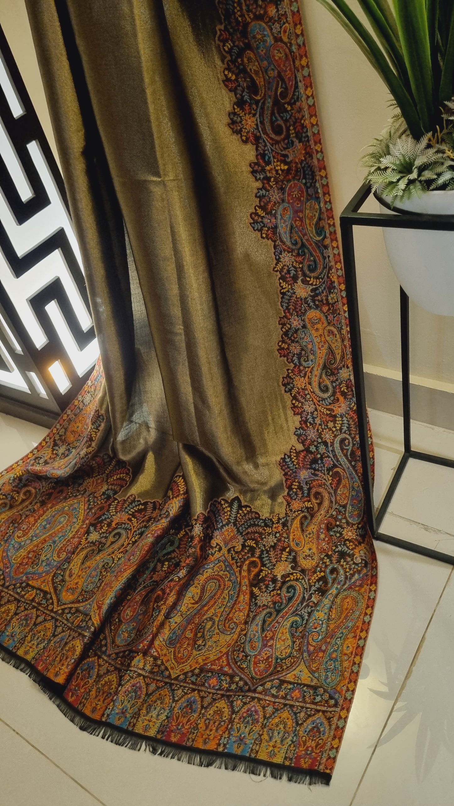 Gandhara moonlight pashmina kaani shawl