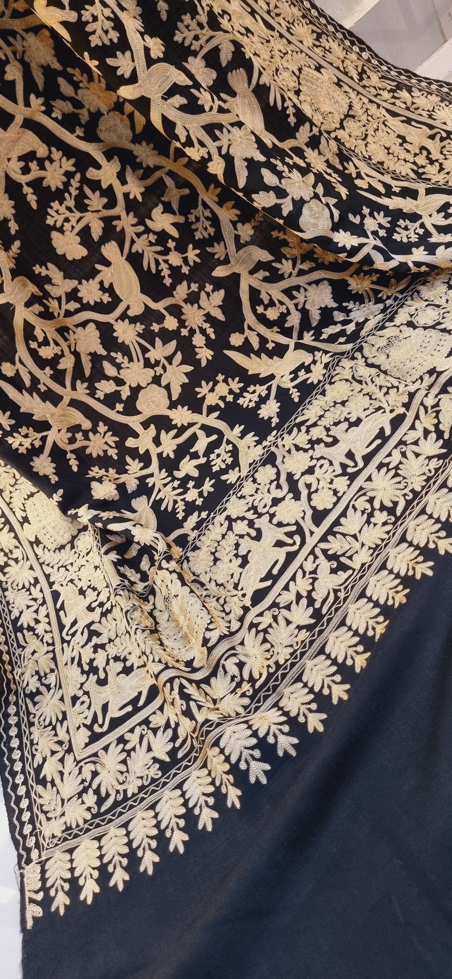 Birdie embroidered pashmina shawl