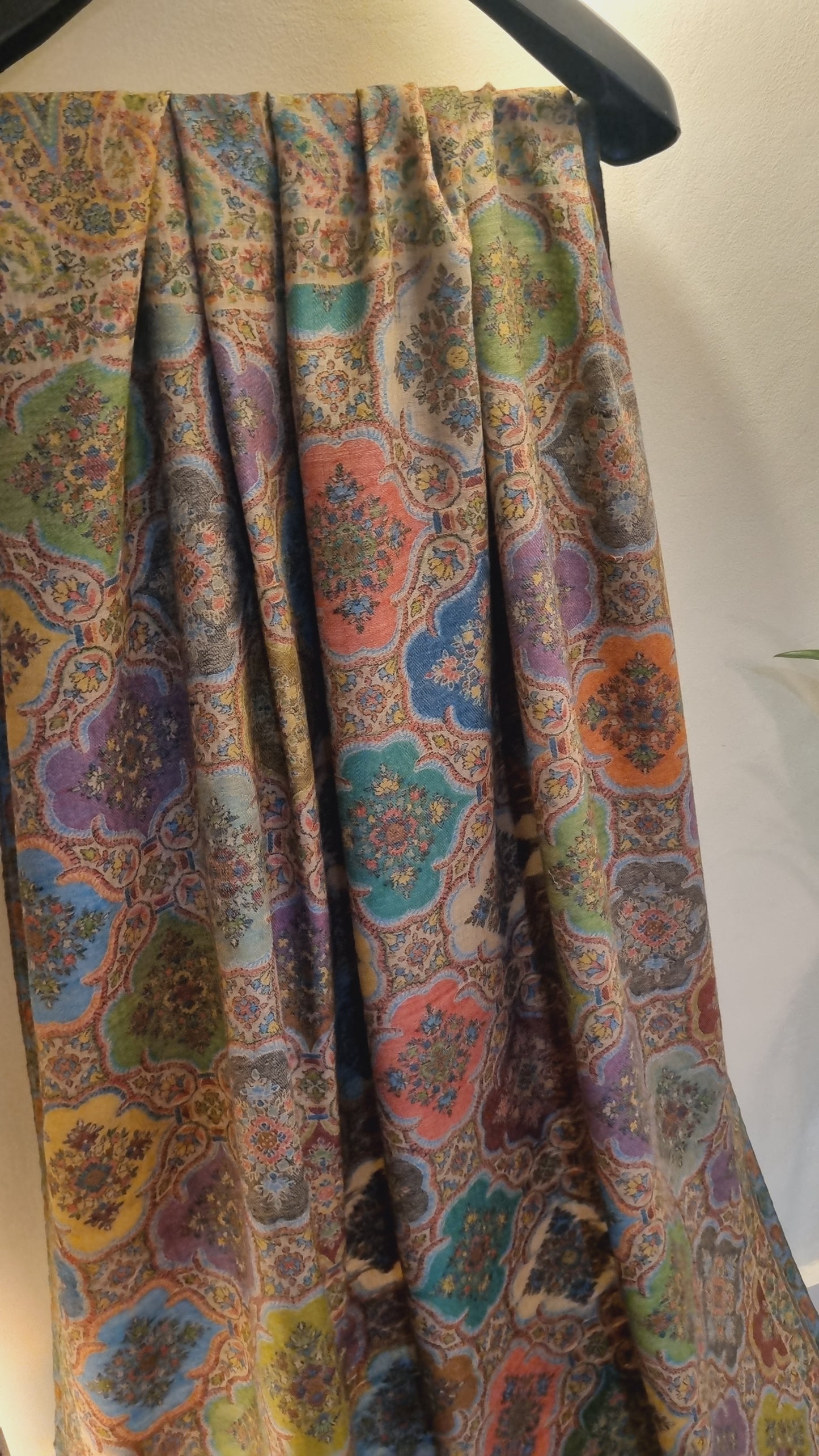 Kaani shawl pashmina