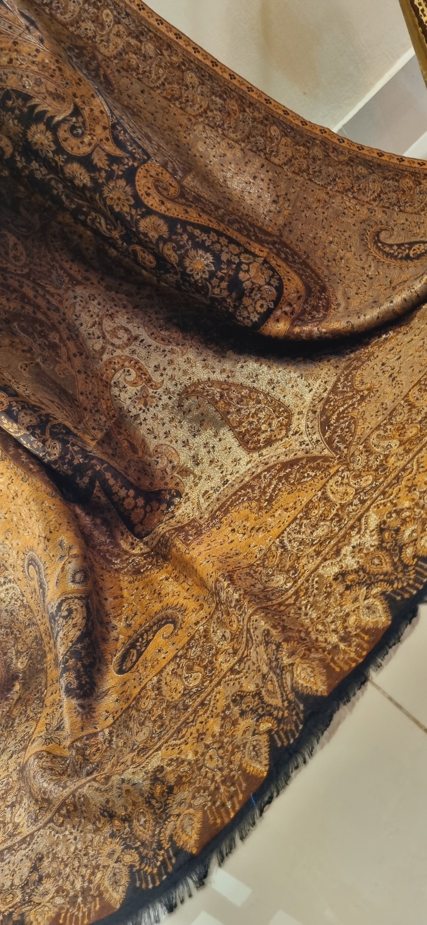 Reversible moonlight gandhara kaani shawl