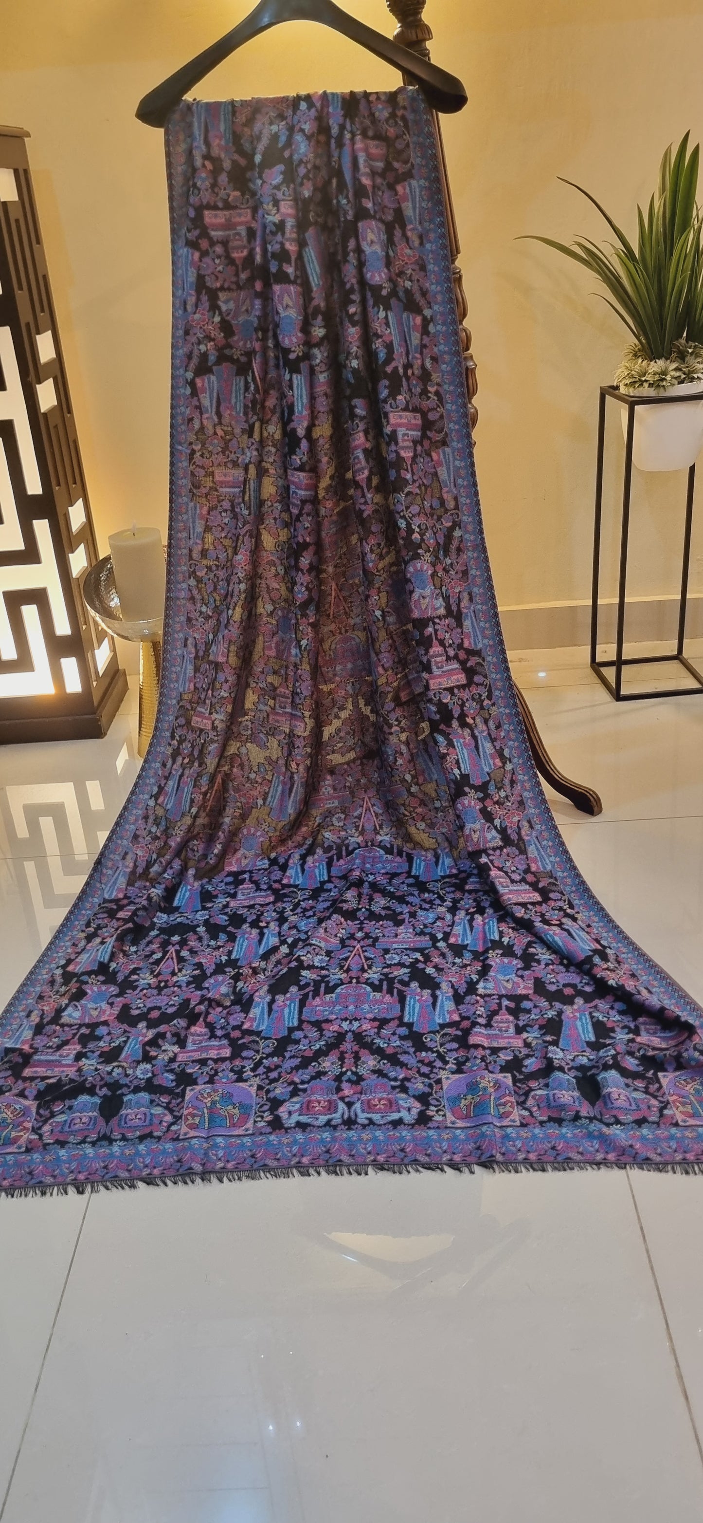Woolen pashmina kaani shawl
