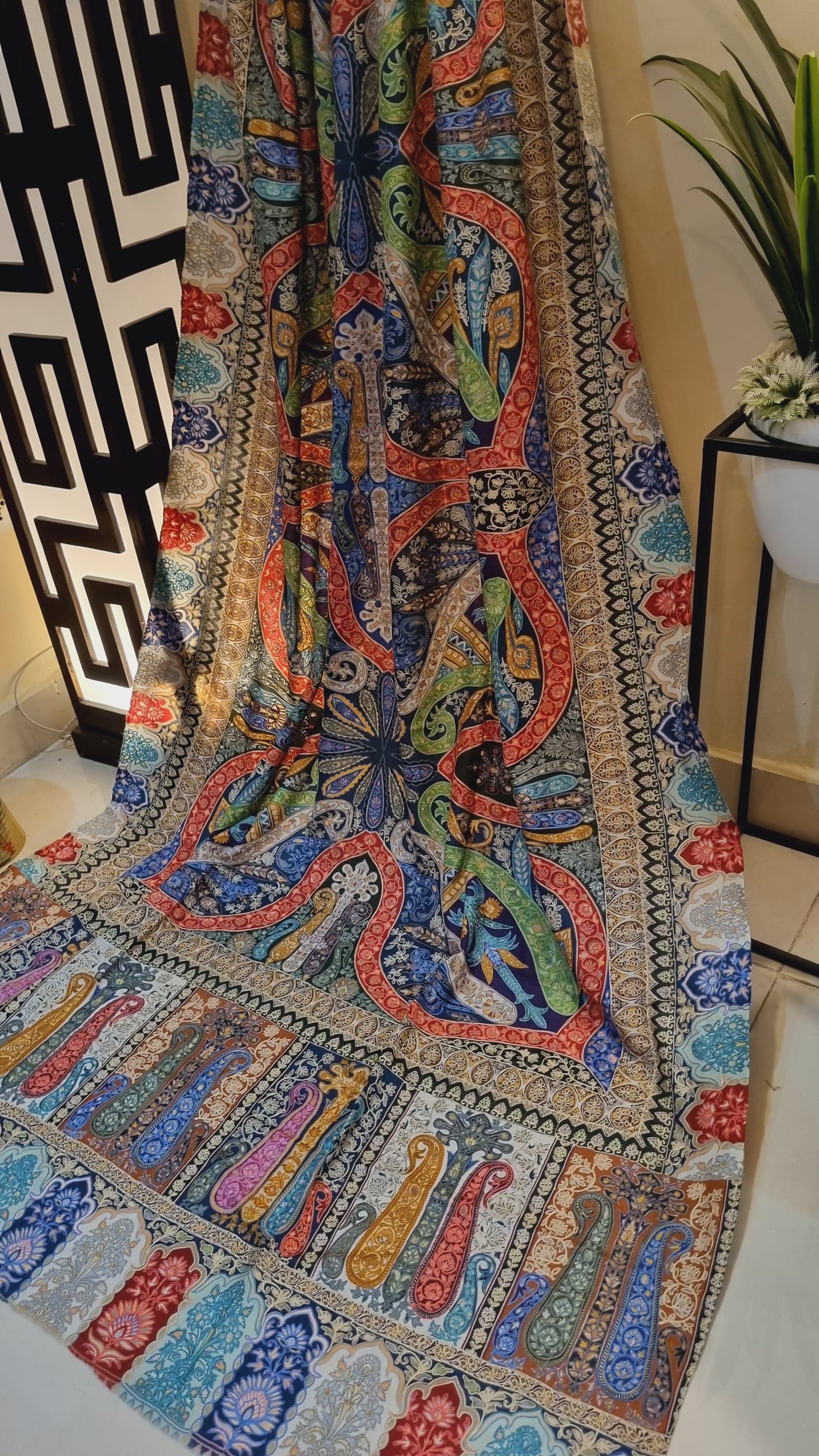 Reelkar pashmina shawl