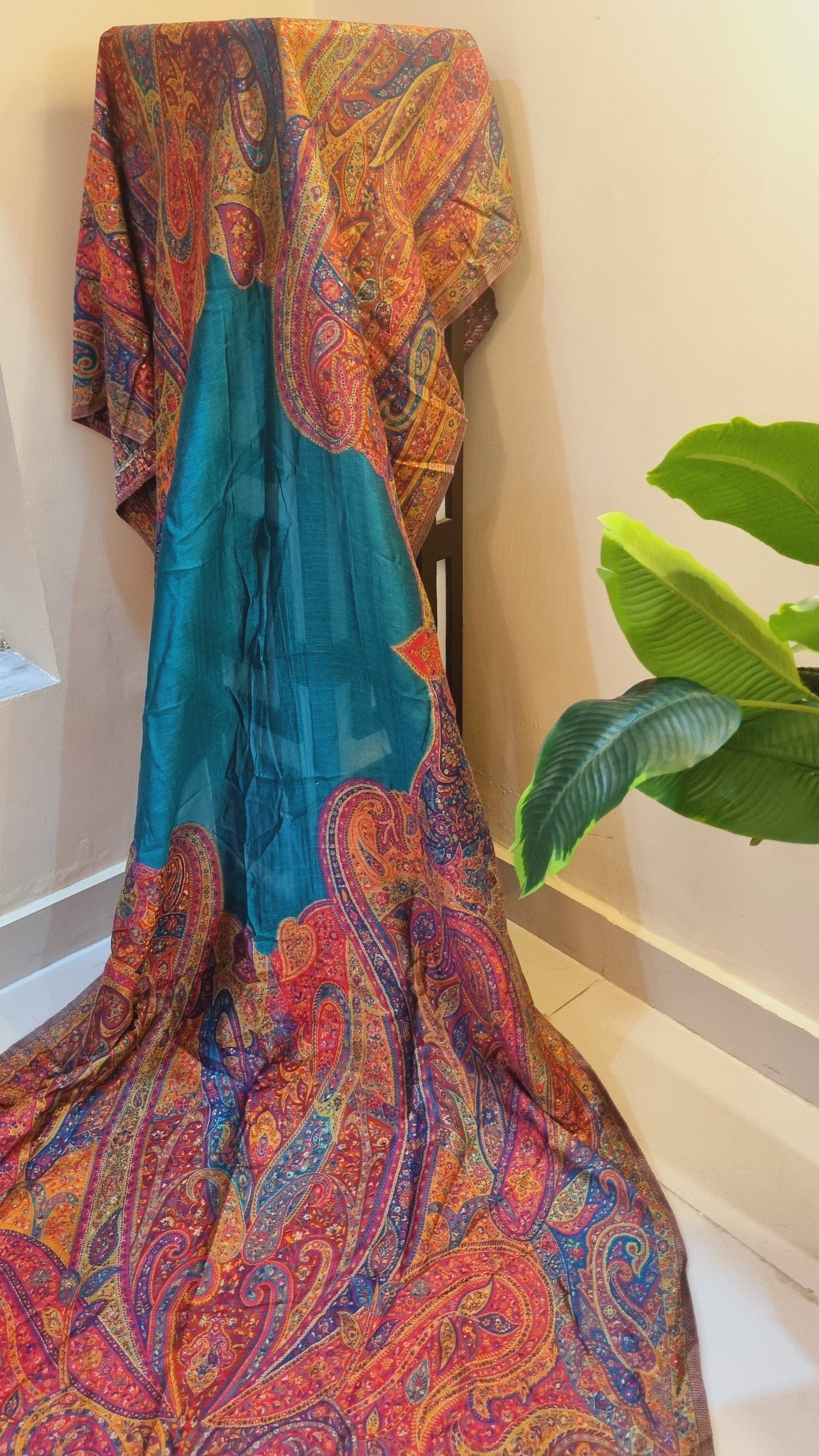 Silk kaani shawl