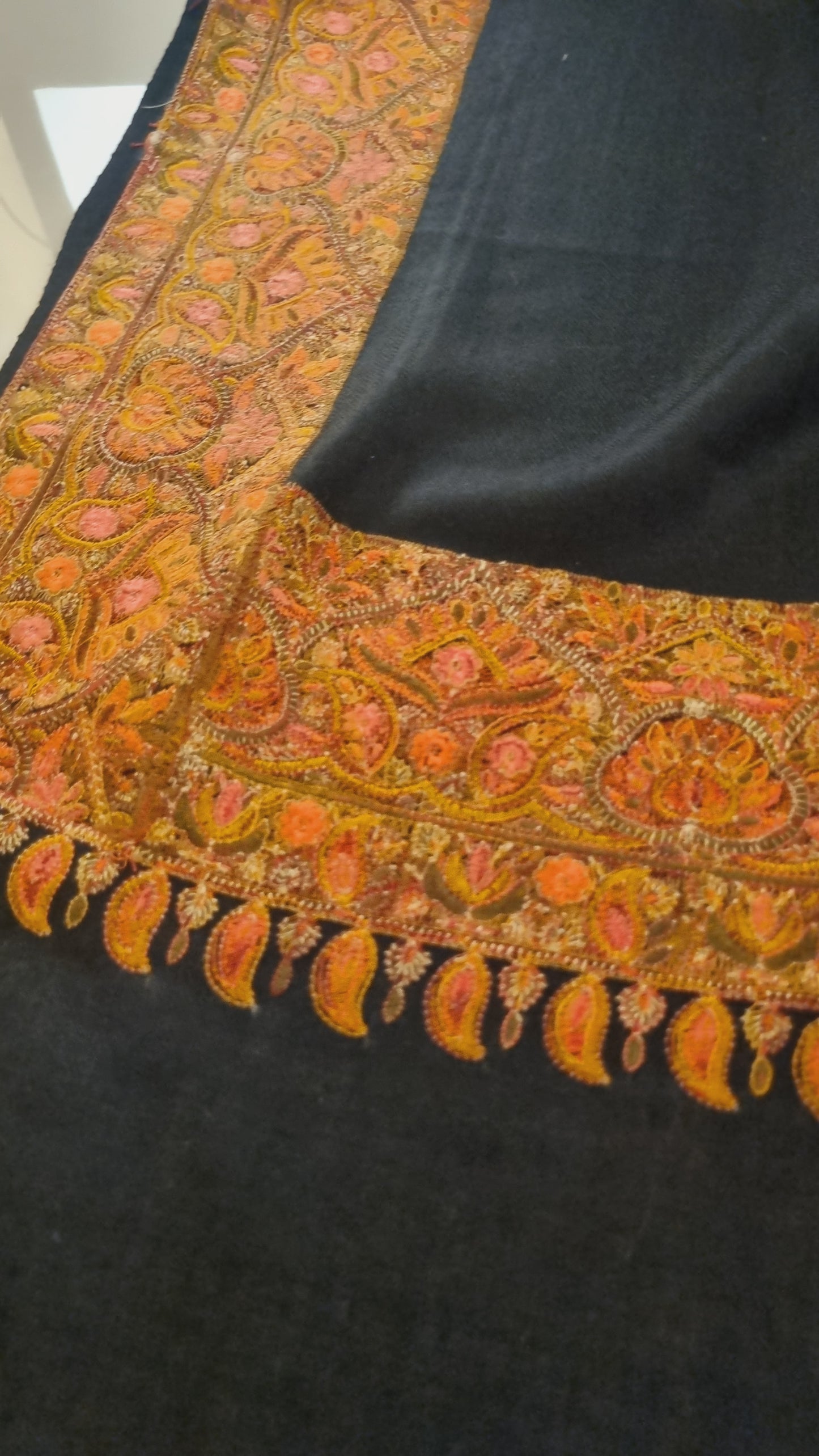 Papermachi embroidered pashmina shawl