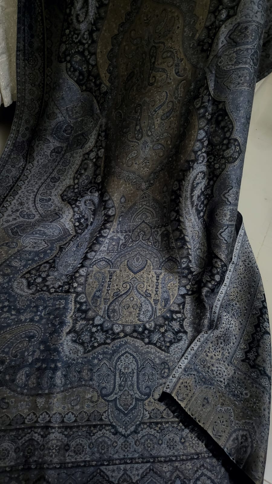 Reversible Moonlight kaani shawl