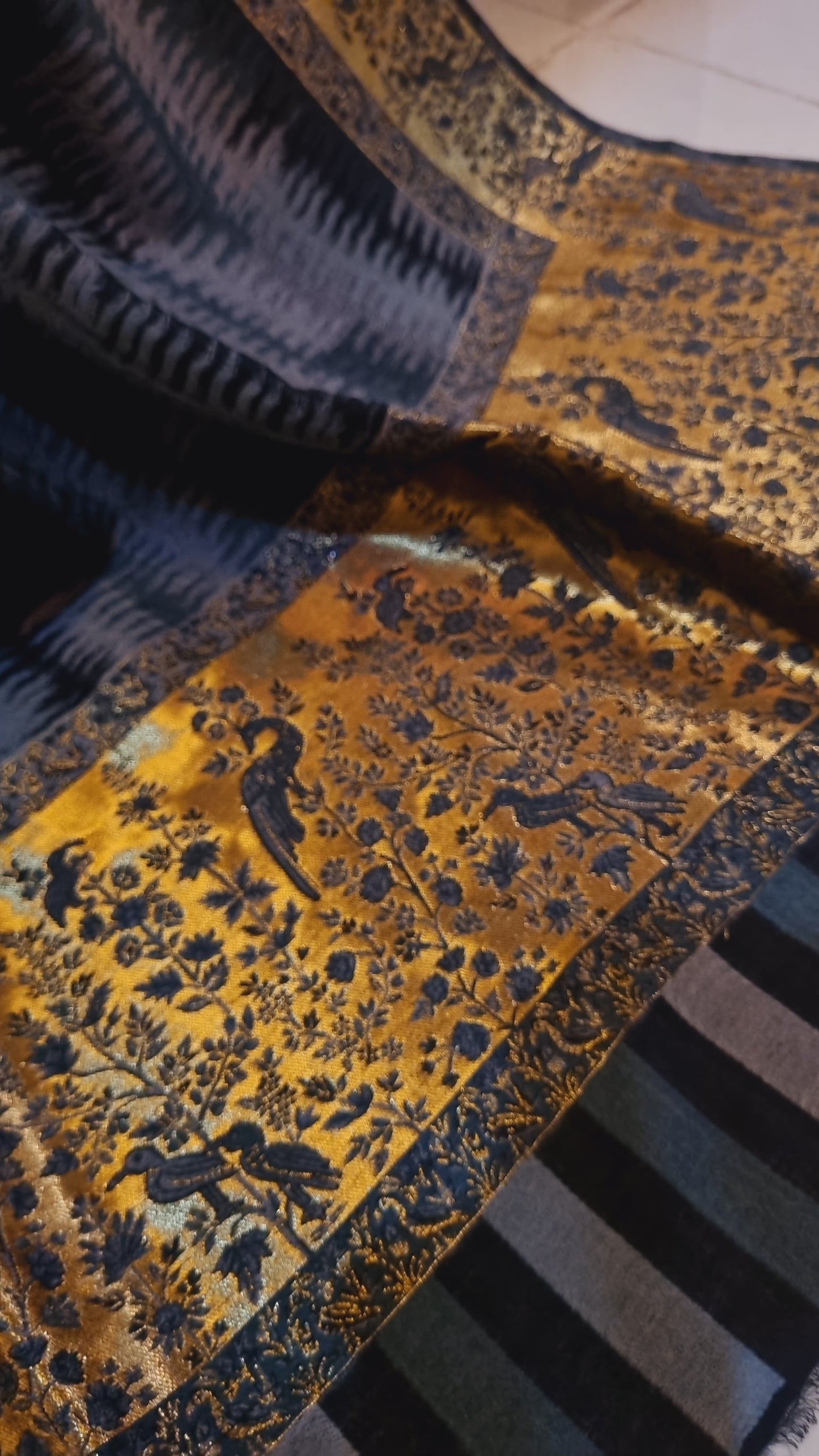 Moonlight toosh kaani shawl