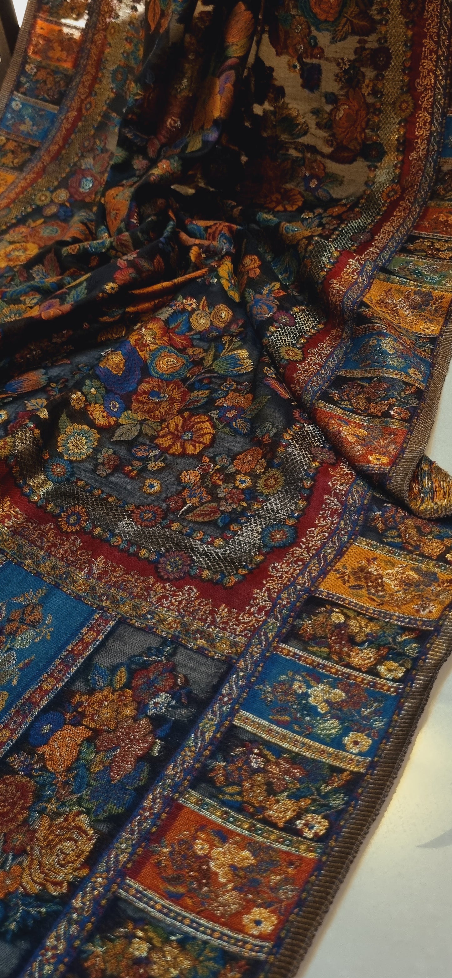 Silk kaani dupata
