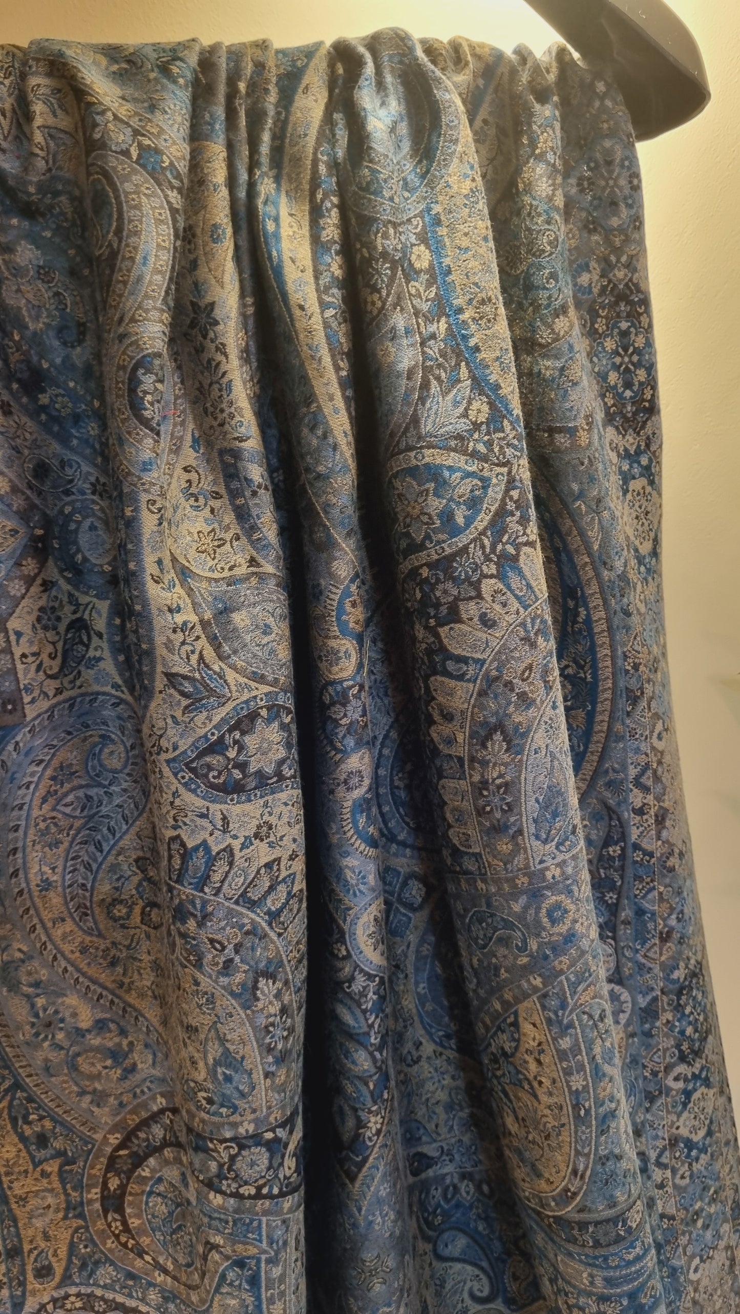 Shahjahani kaani pashmina