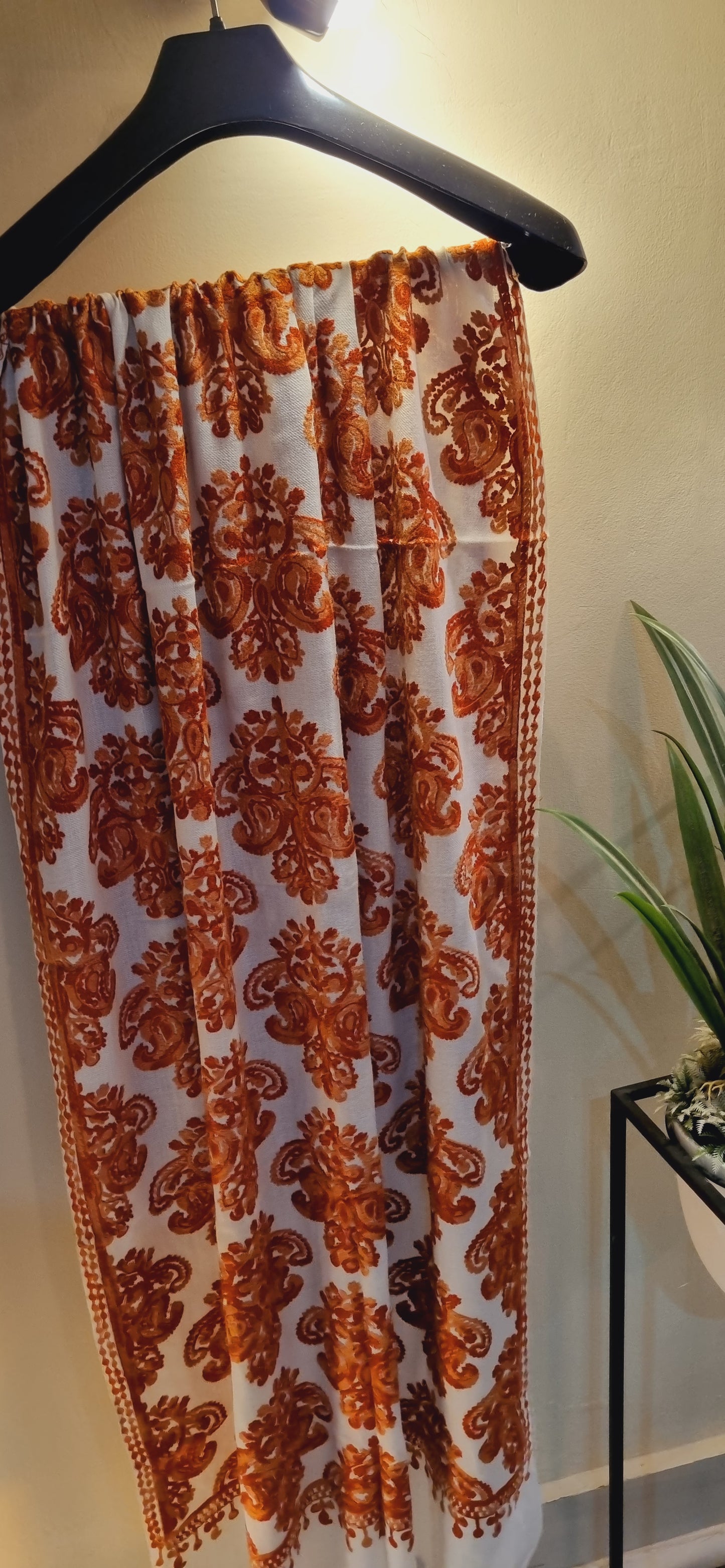 Pashmina embroidered minishawl