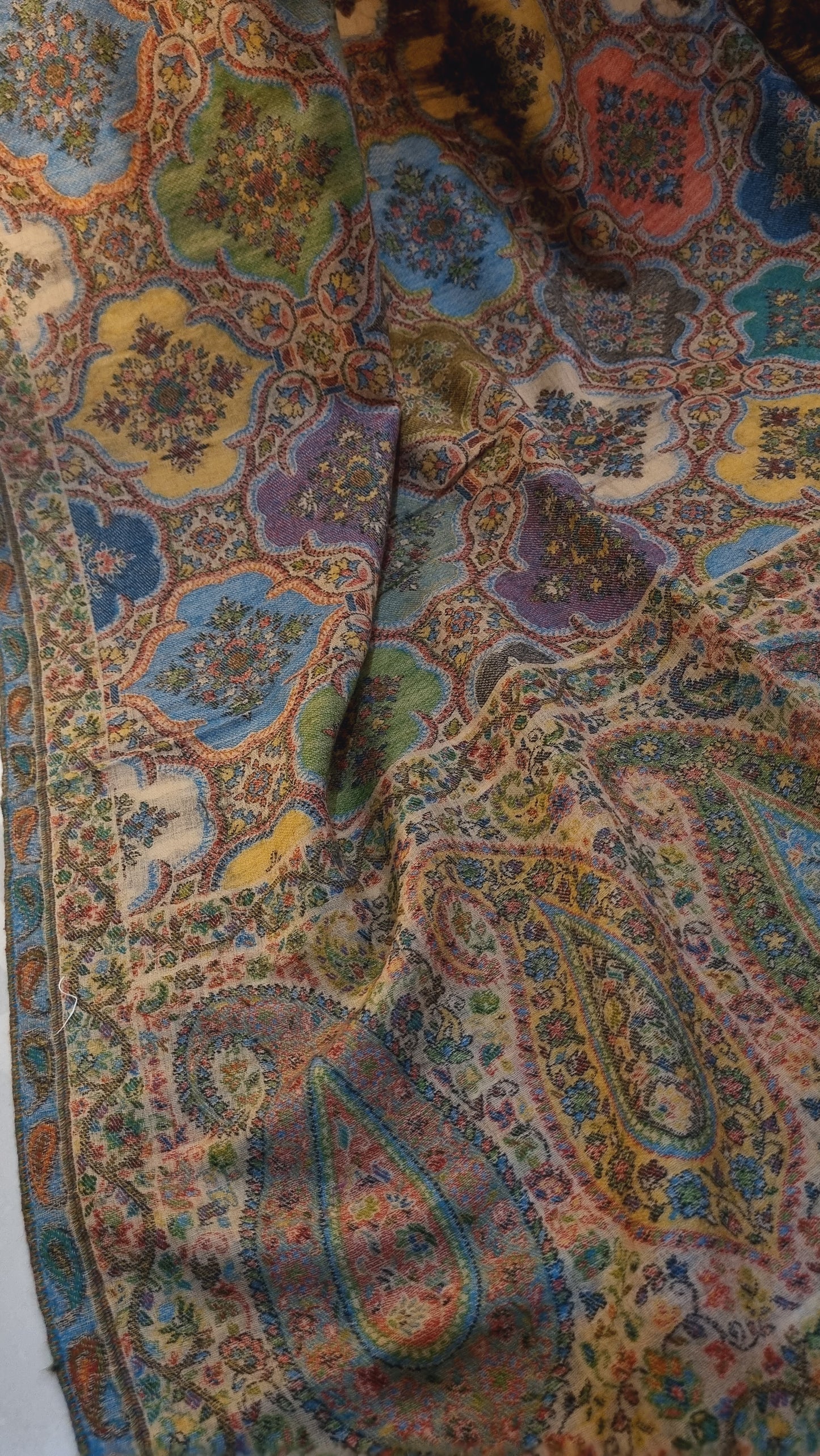 Kaani shawl pashmina