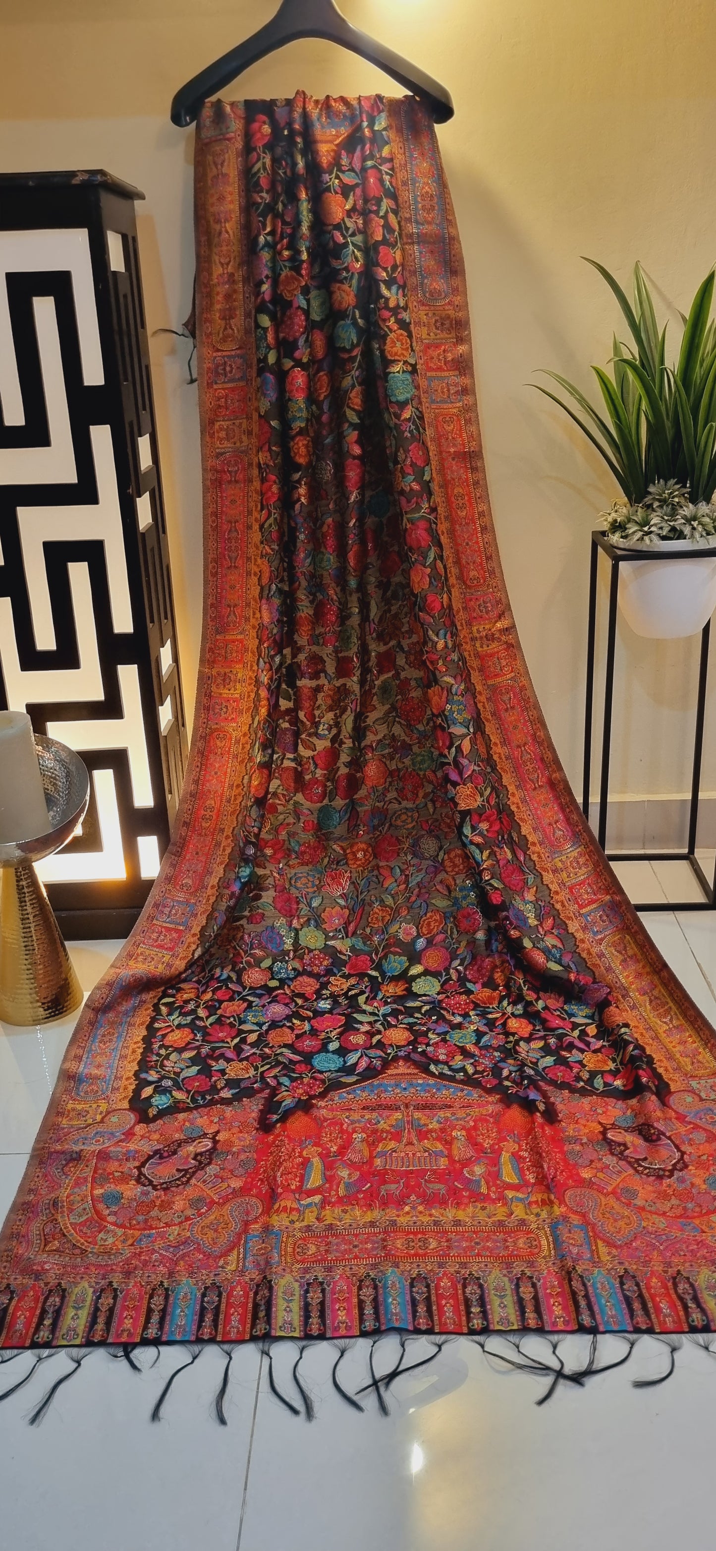 Silk kaani dupata