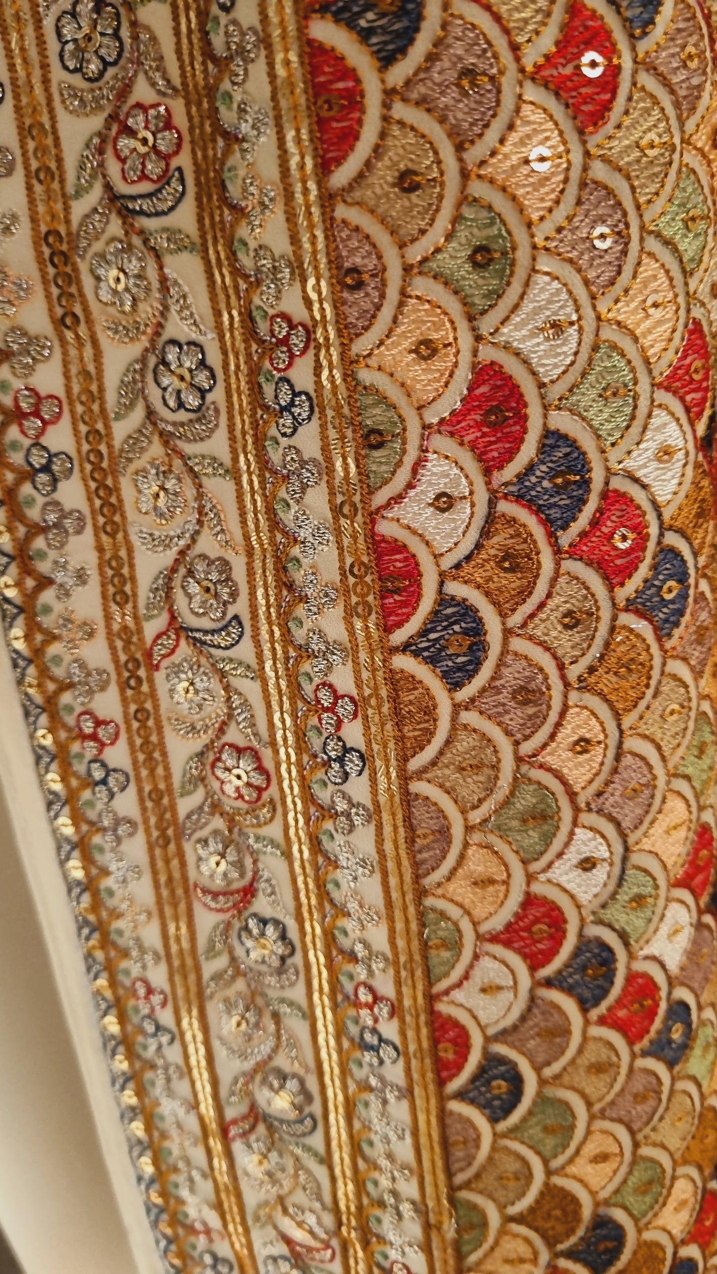 Embroidered dupata
