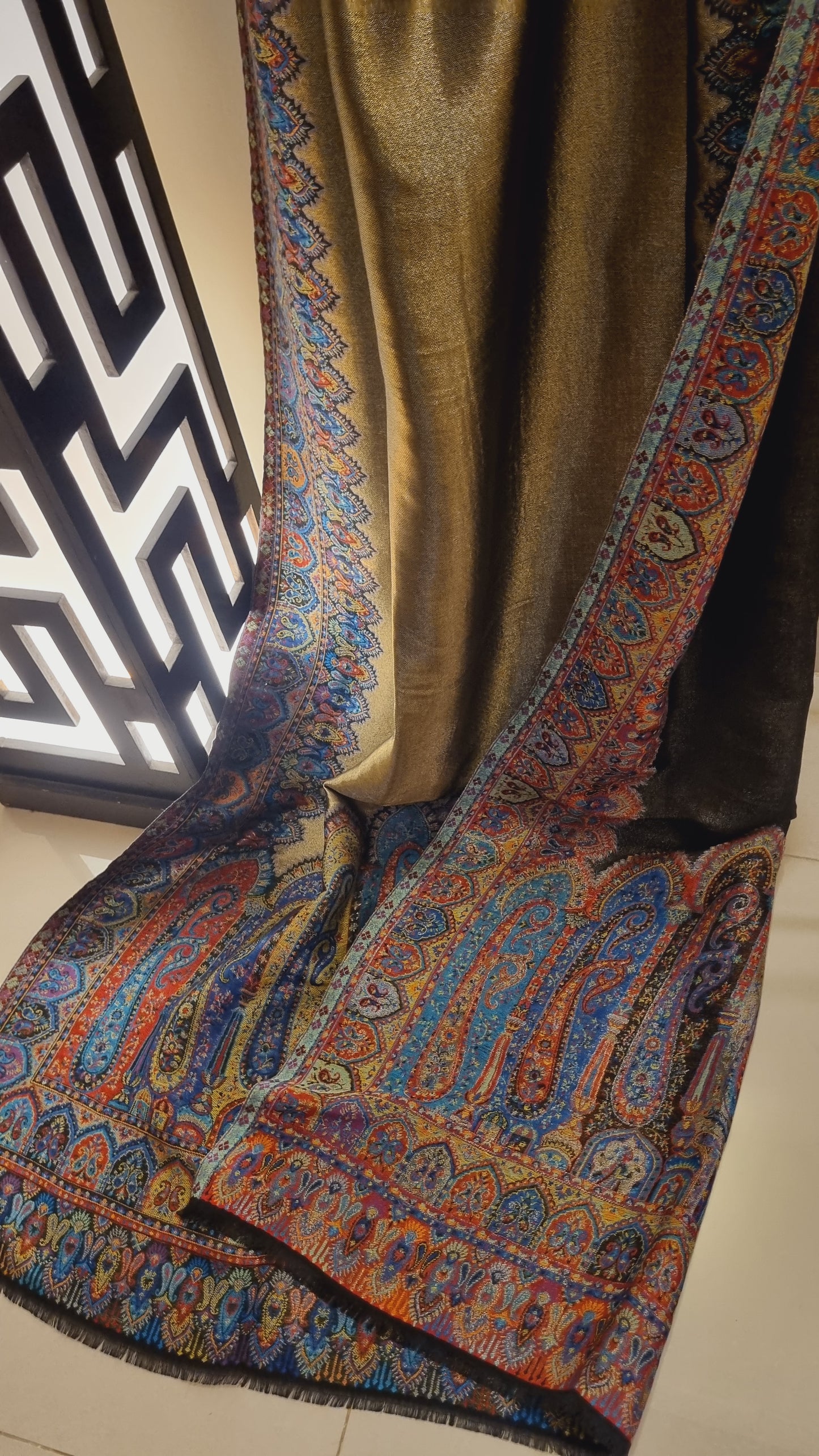 Gandhara moonlight pashmina kaani shawl