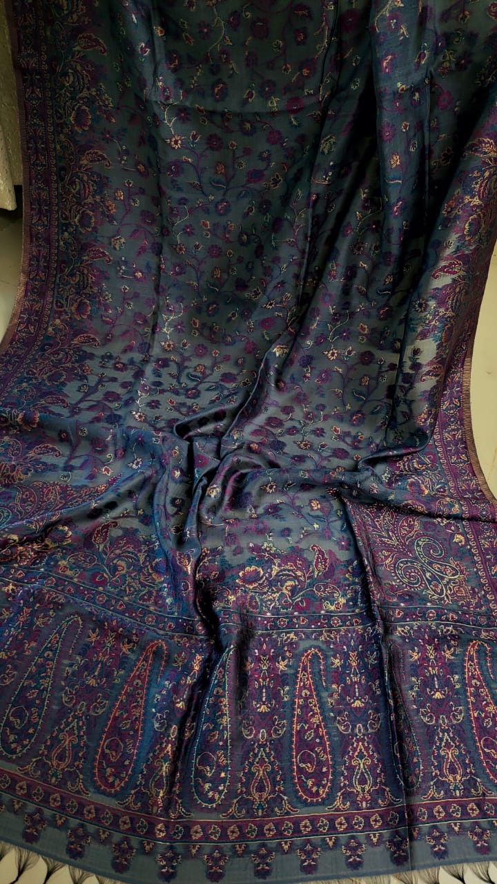 Silk kaani shawl