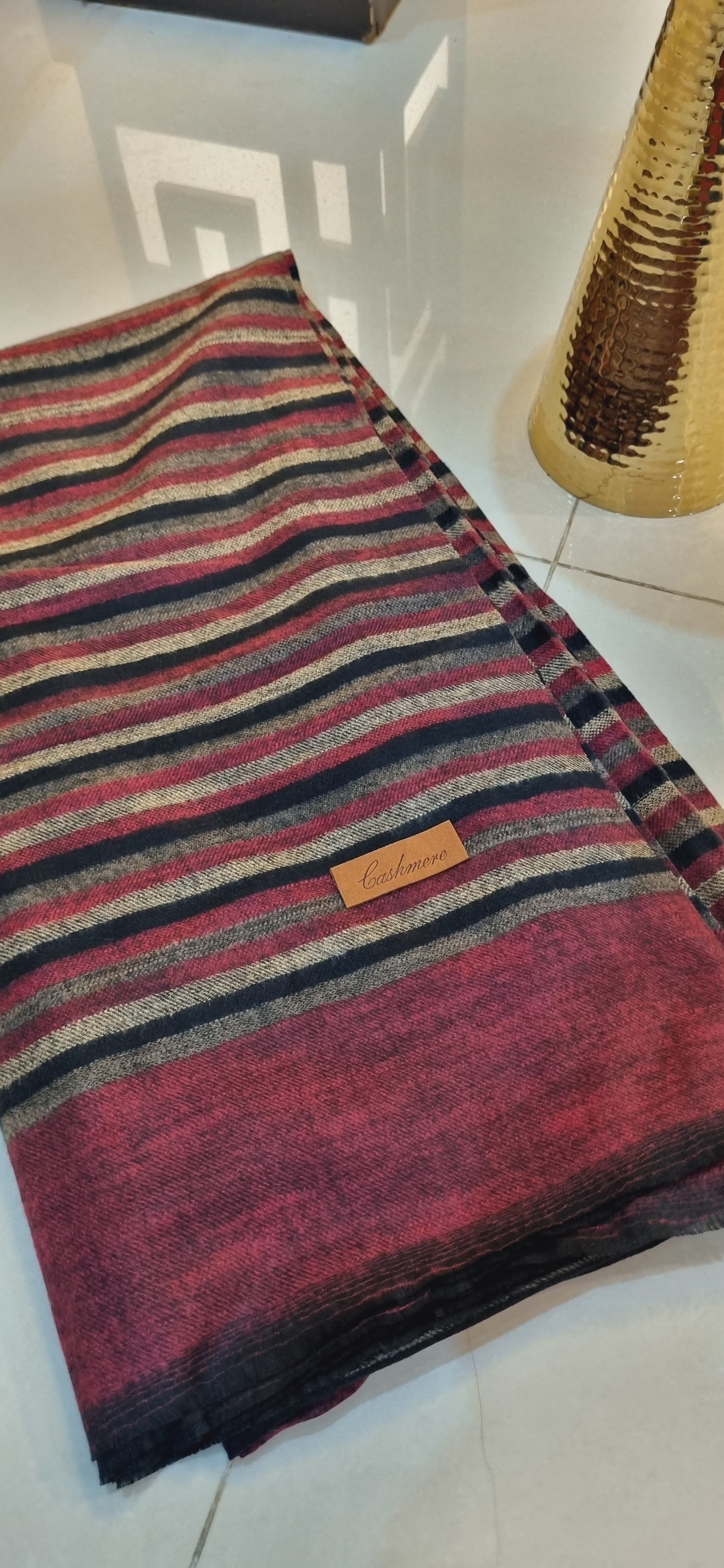 Soft Woolen cashmere shawls