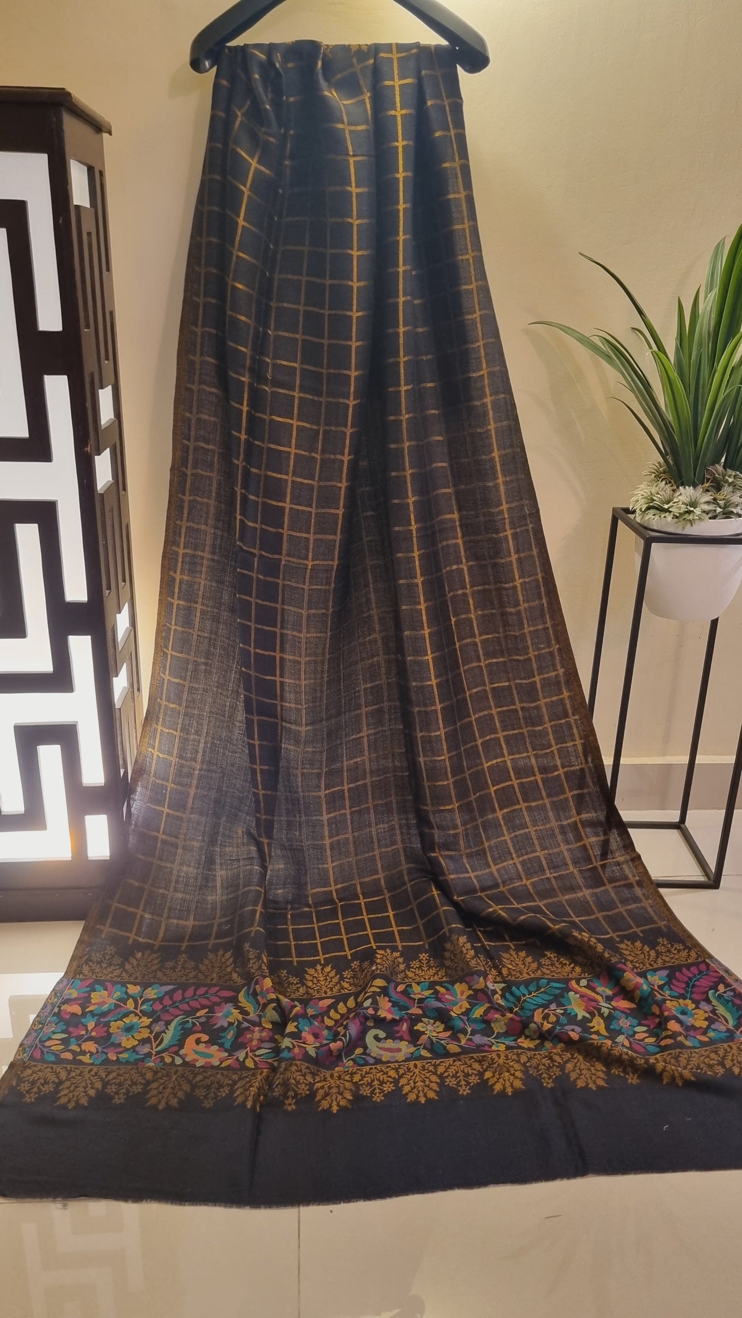 Moonlight toosh kaani shawl