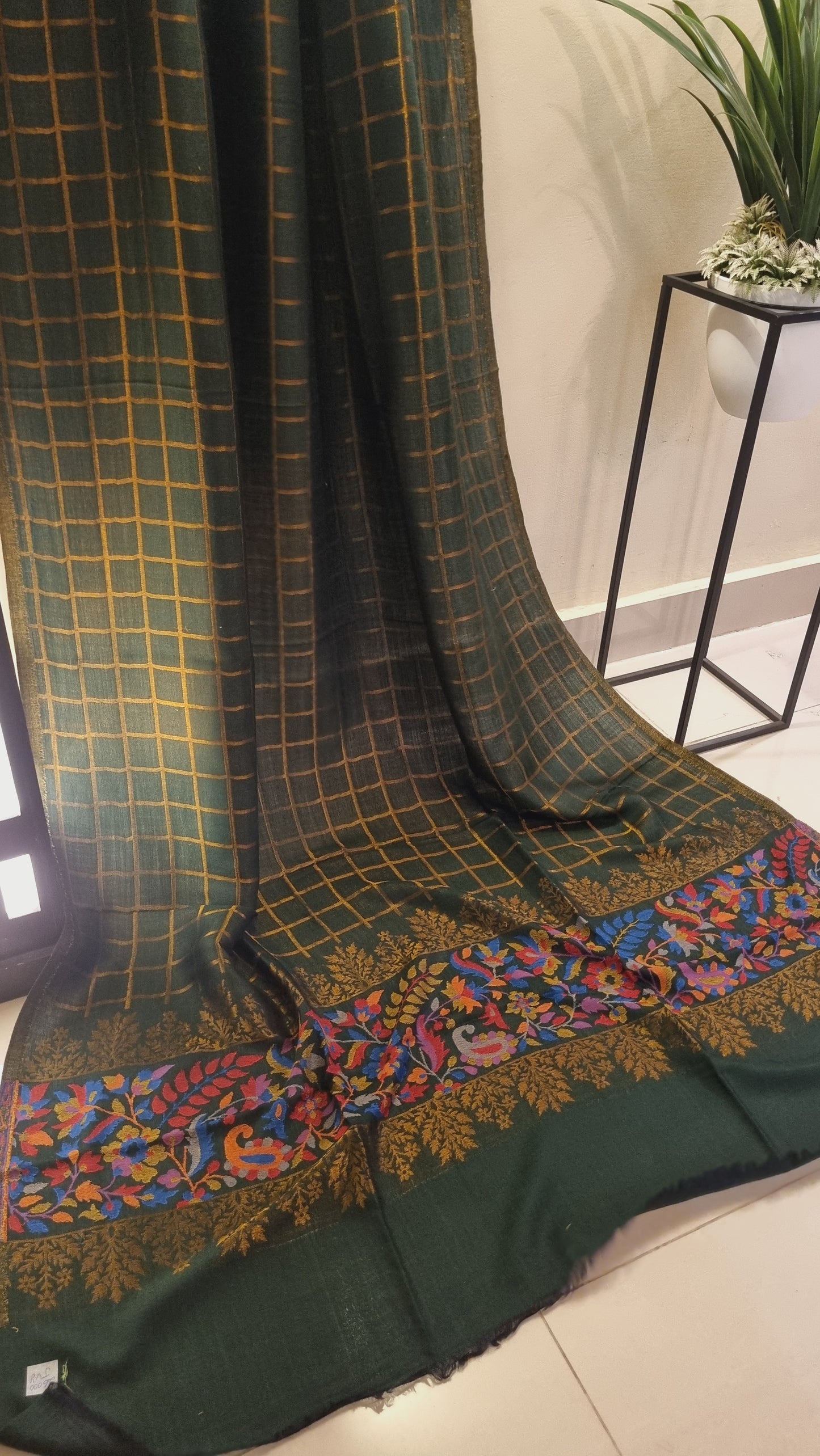 Moonlight kaani toosh shawl