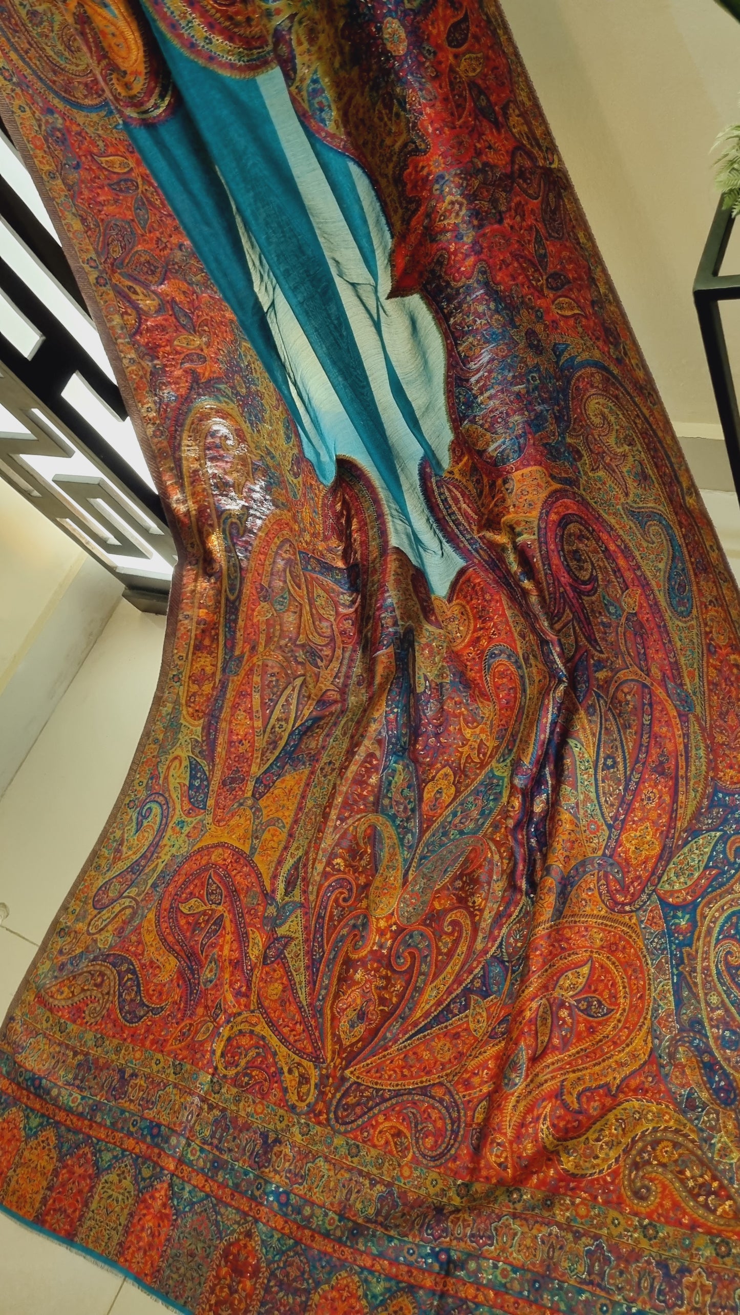 Silk kaani shawl