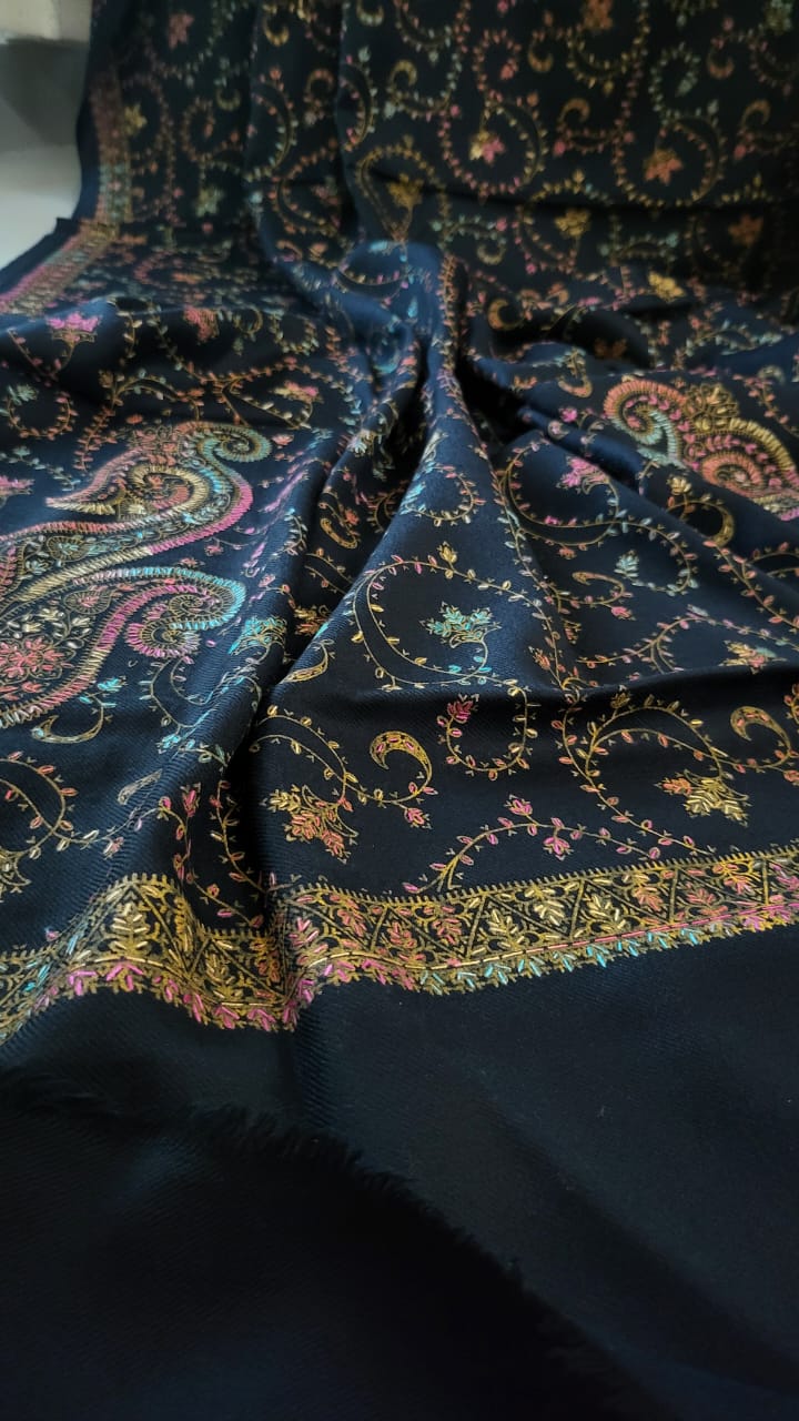 Hand embroidered woolen pashmina shawls